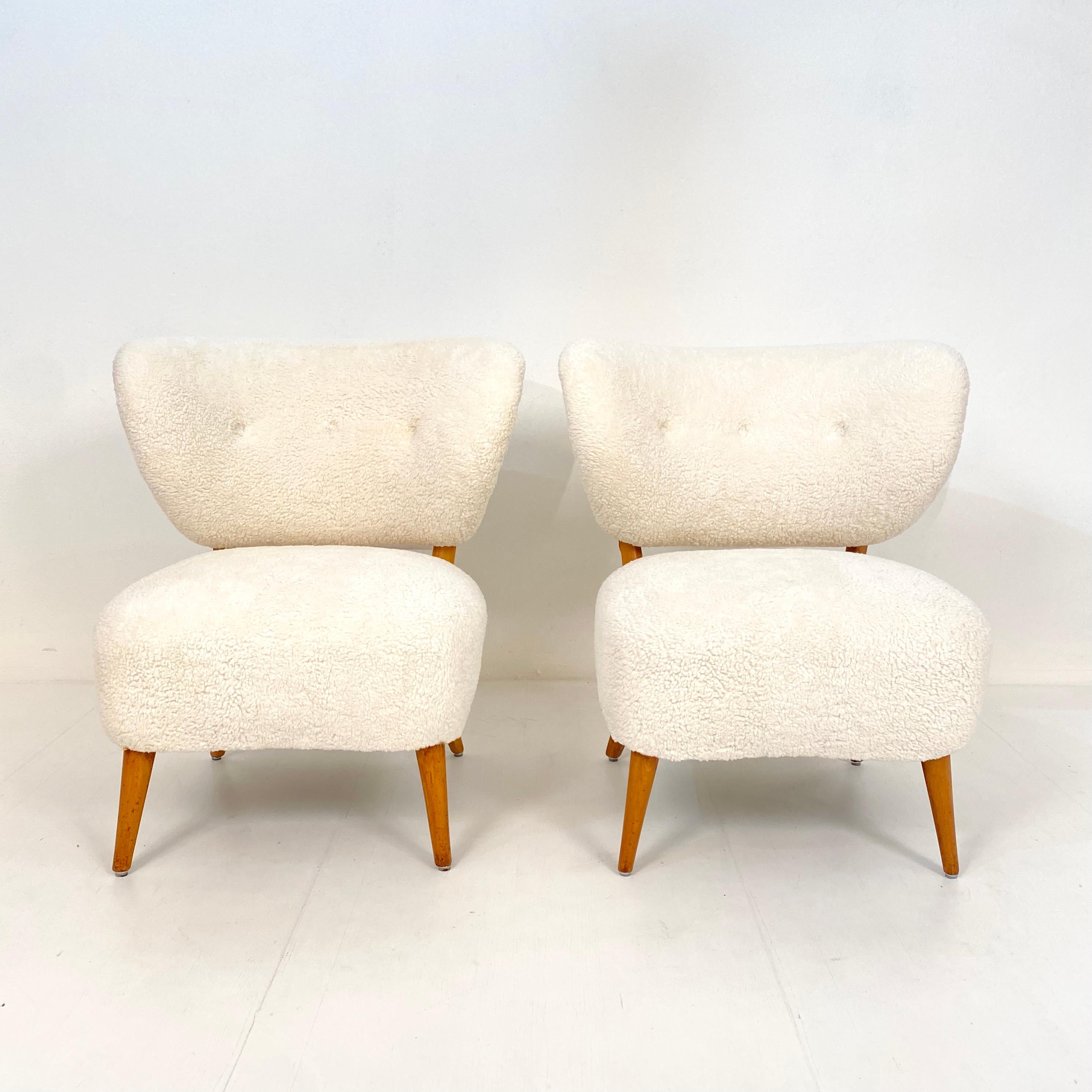Mid-Century Modern Pair of Boucle Mid-Century Lounge Chairs by Otto Schultz in Teddy Fur, 1950s