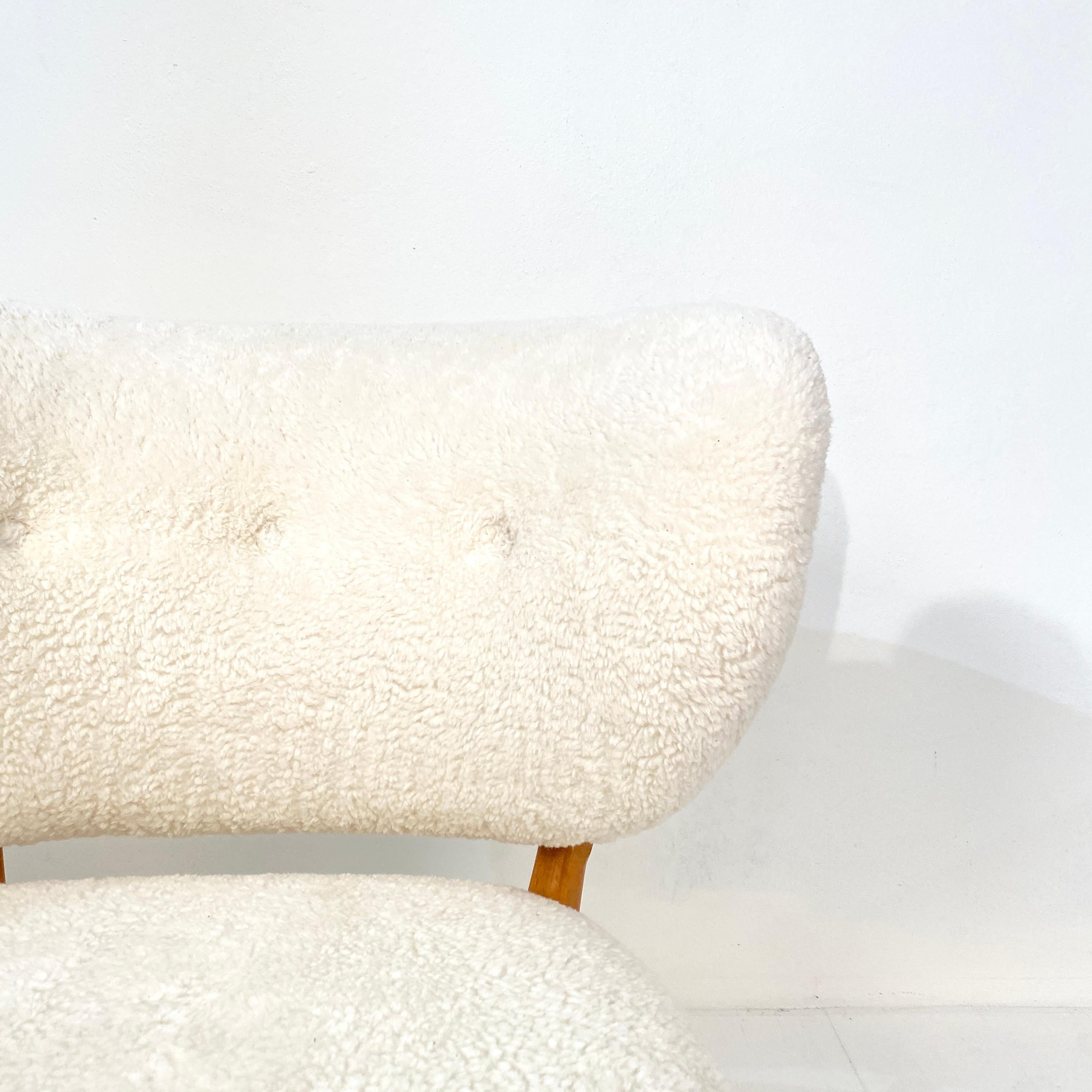 Fabric Pair of Boucle Mid-Century Lounge Chairs by Otto Schultz in Teddy Fur, 1950s