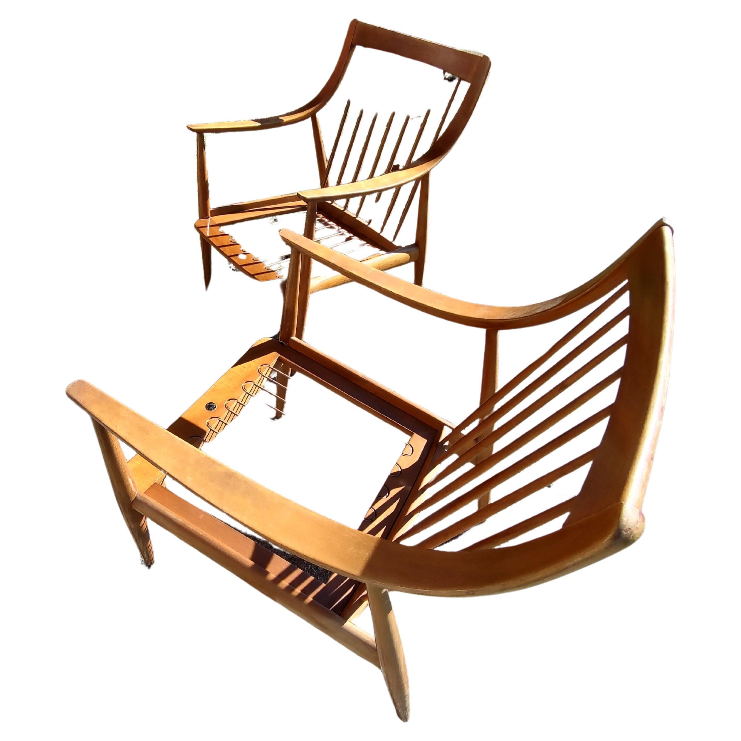 Ein Paar moderne Loungesessel aus der Mitte des Jahrhunderts von Peter Hvidt & Olga Molgaard Neilson (Dänisch) im Angebot