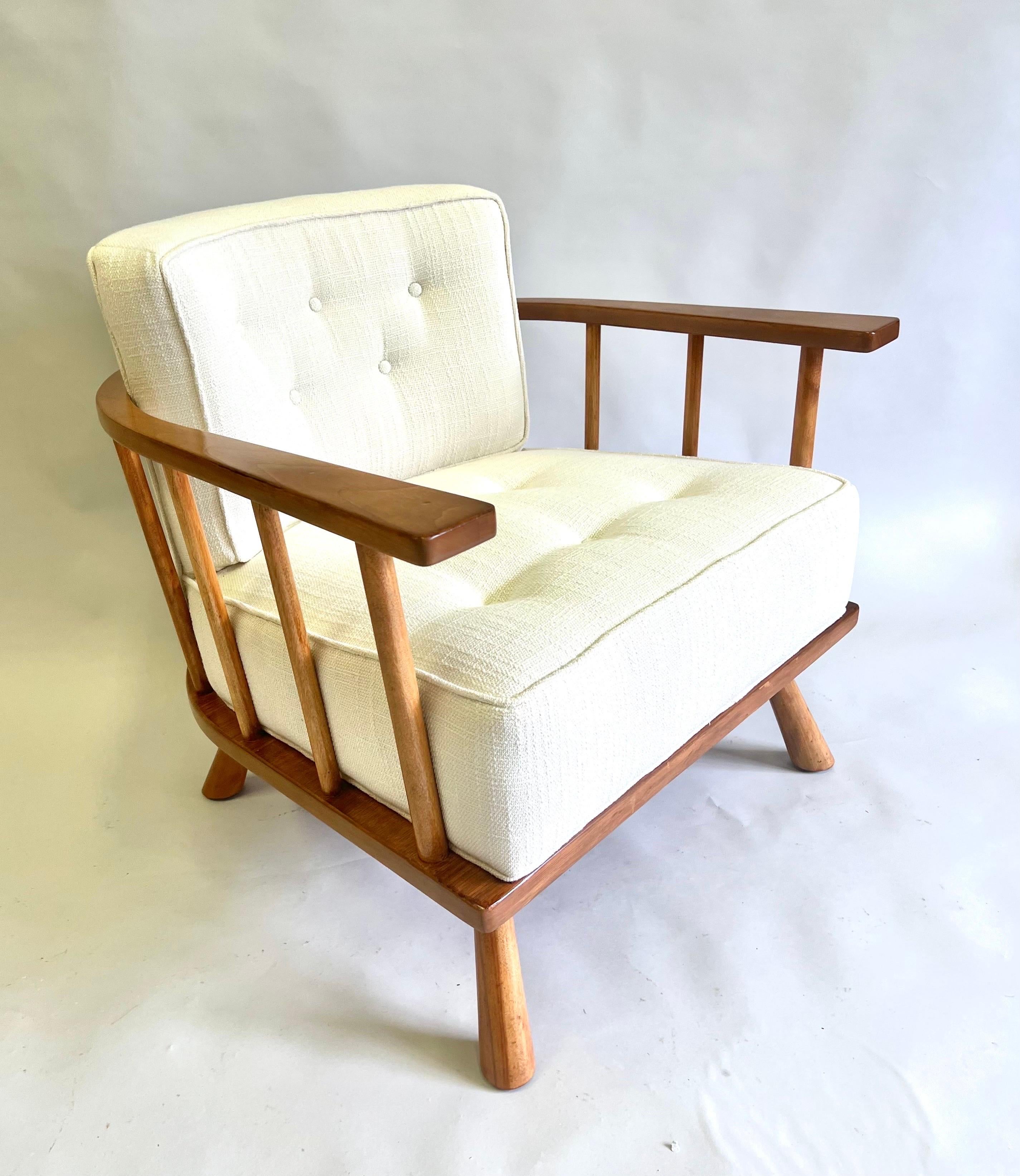 20th Century Pair of Mid-Century Modern Lounge Chairs by T.H. Robjohn-Gibbings  For Sale