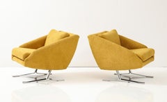 Pair of Mid Century Modern Lounge Chairs