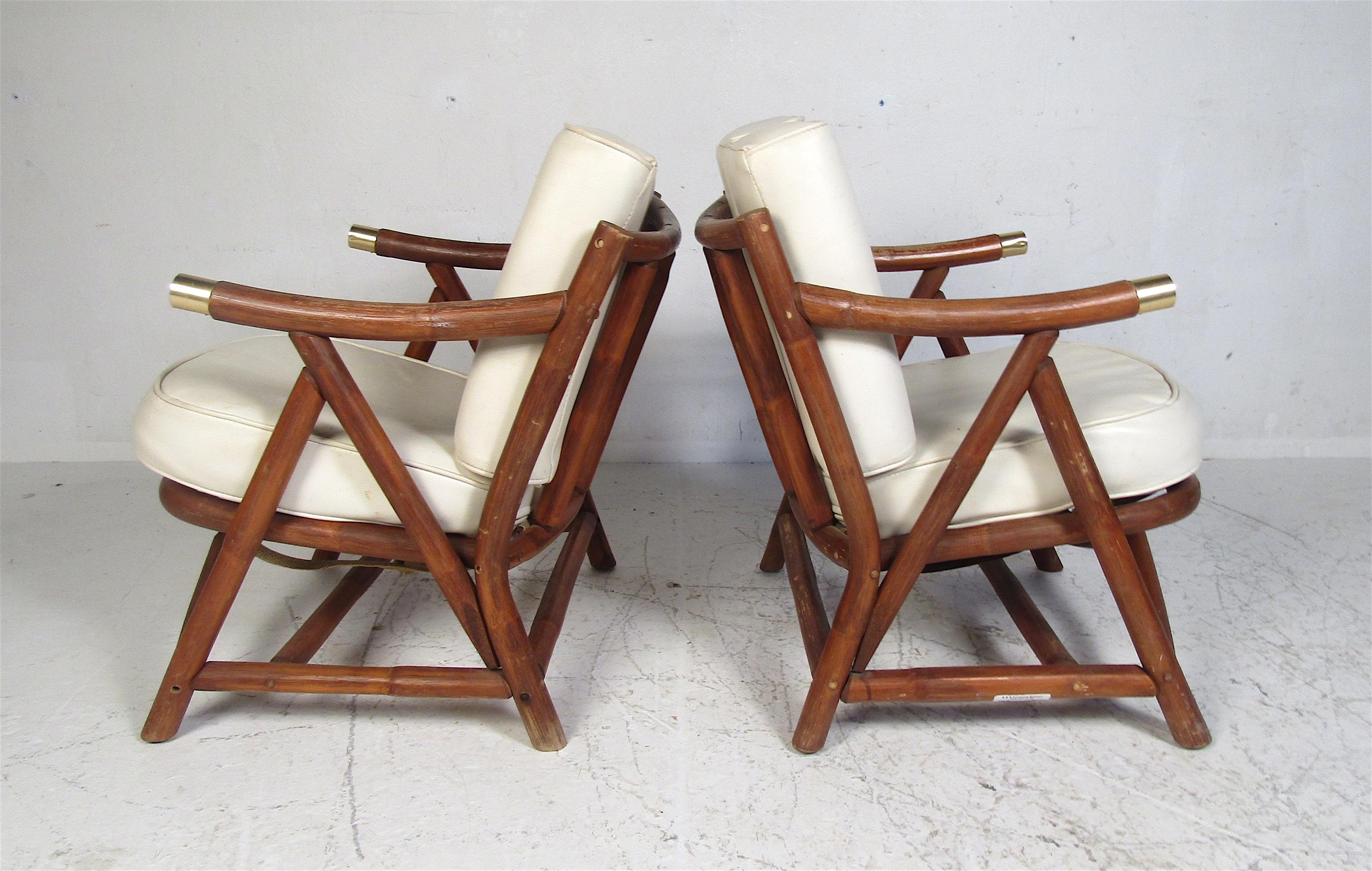 Mid-Century Modern Vintage Bentwood Lounge Chairs after John Wisner For Sale