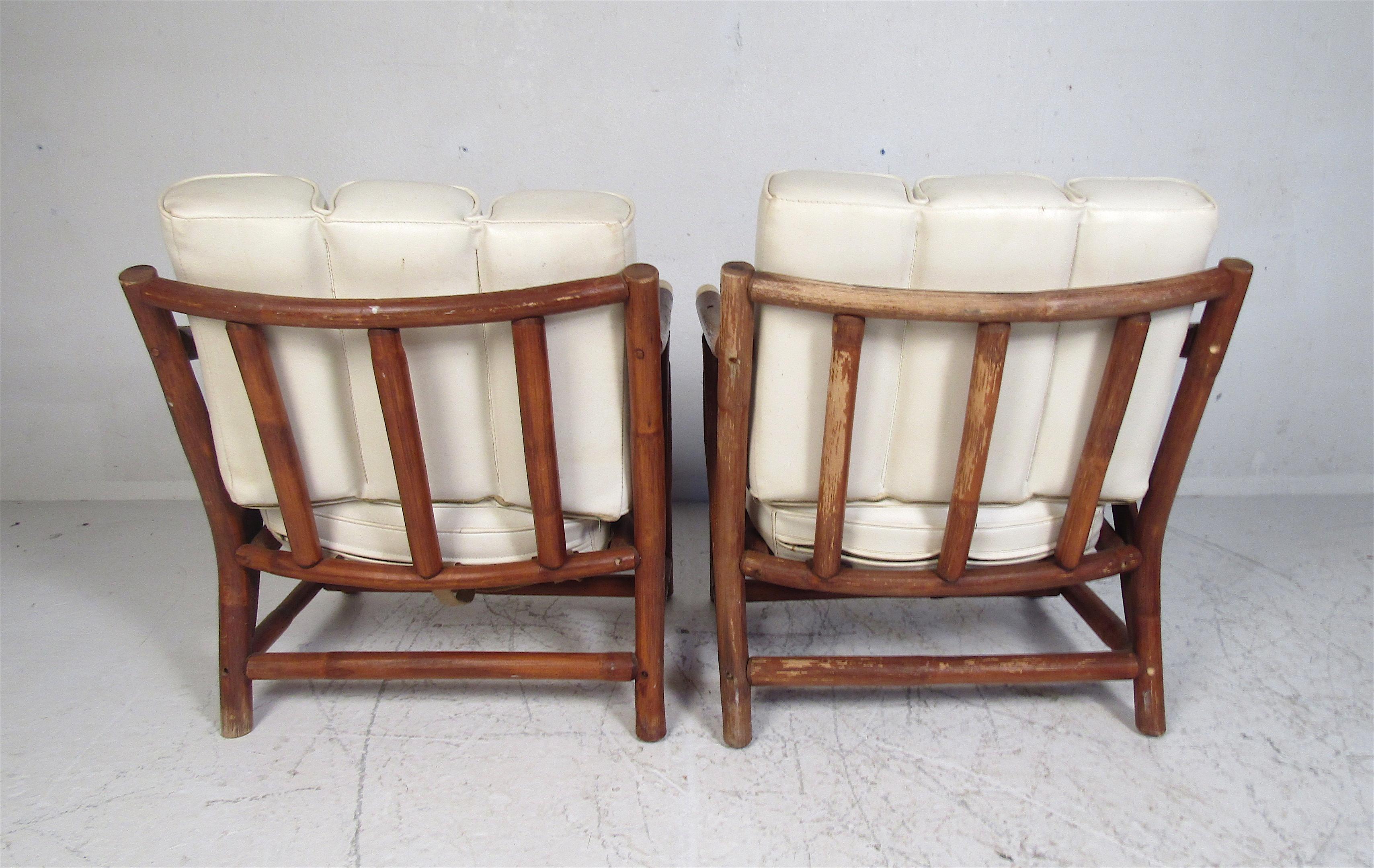 Vintage Bentwood Lounge Chairs after John Wisner In Good Condition For Sale In Brooklyn, NY