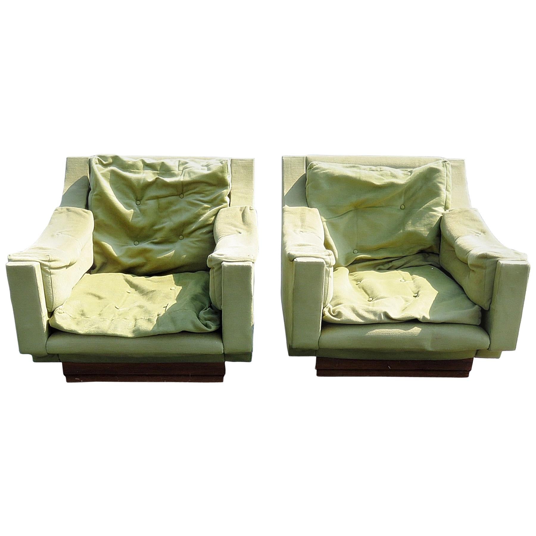 Pair of Mid-Century Modern Lounge Chairs