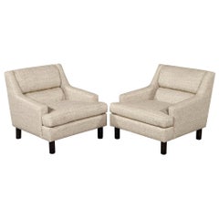 Pair of Mid-Century Modern Lounge Chairs in Designer Linen