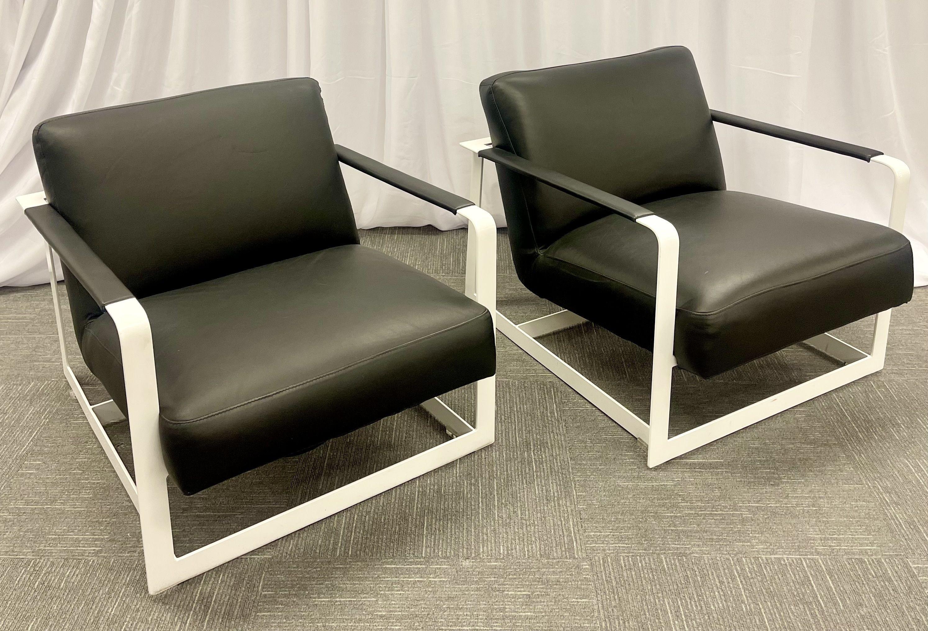 Pair of Mid-Century Modern Lounge Chairs, Leather, Steel Base, American, 1980s For Sale 1