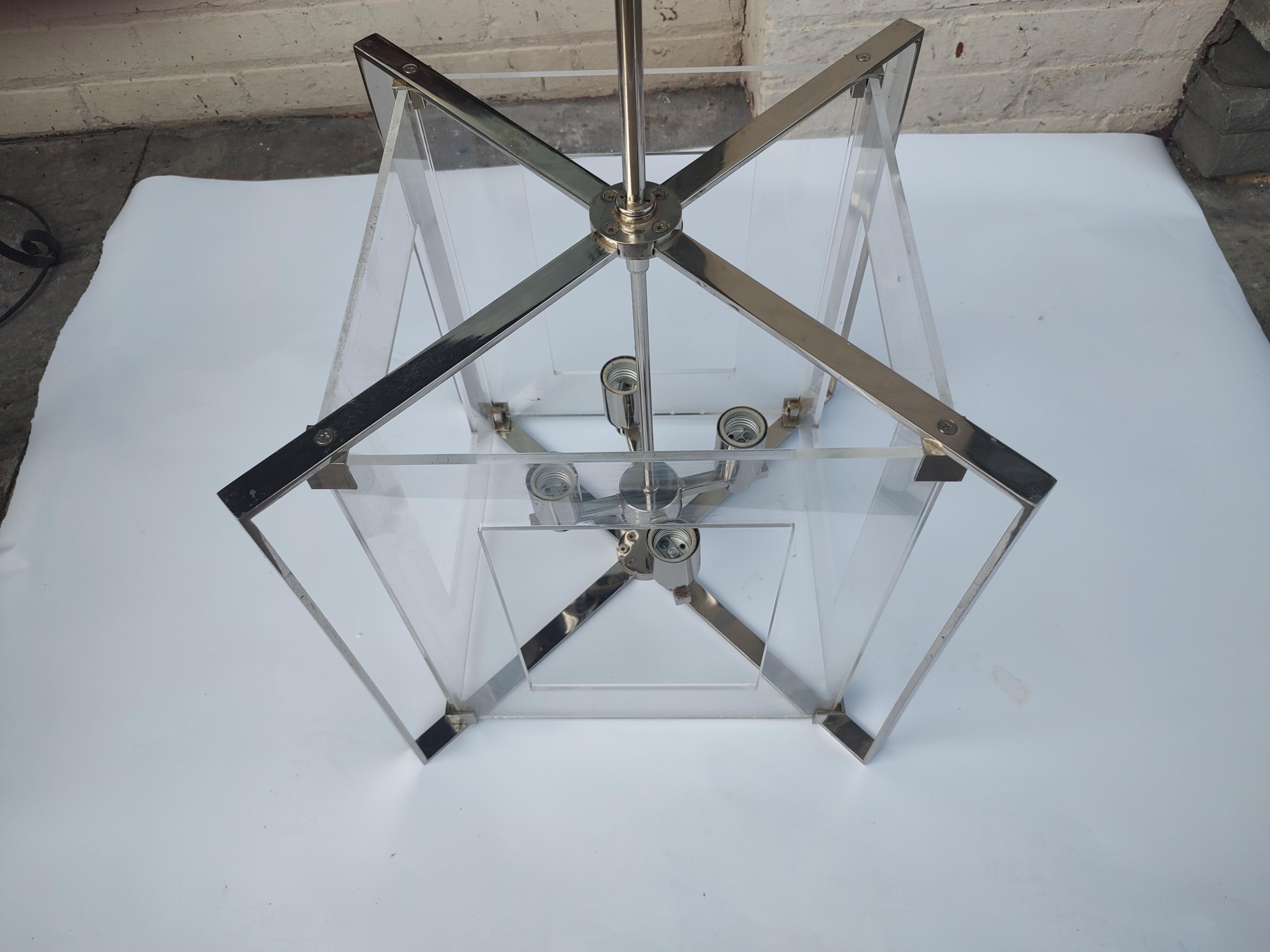 Late 20th Century Pair of Mid Century Modern Lucite with Chrome Hanging Pendant Lamps  For Sale