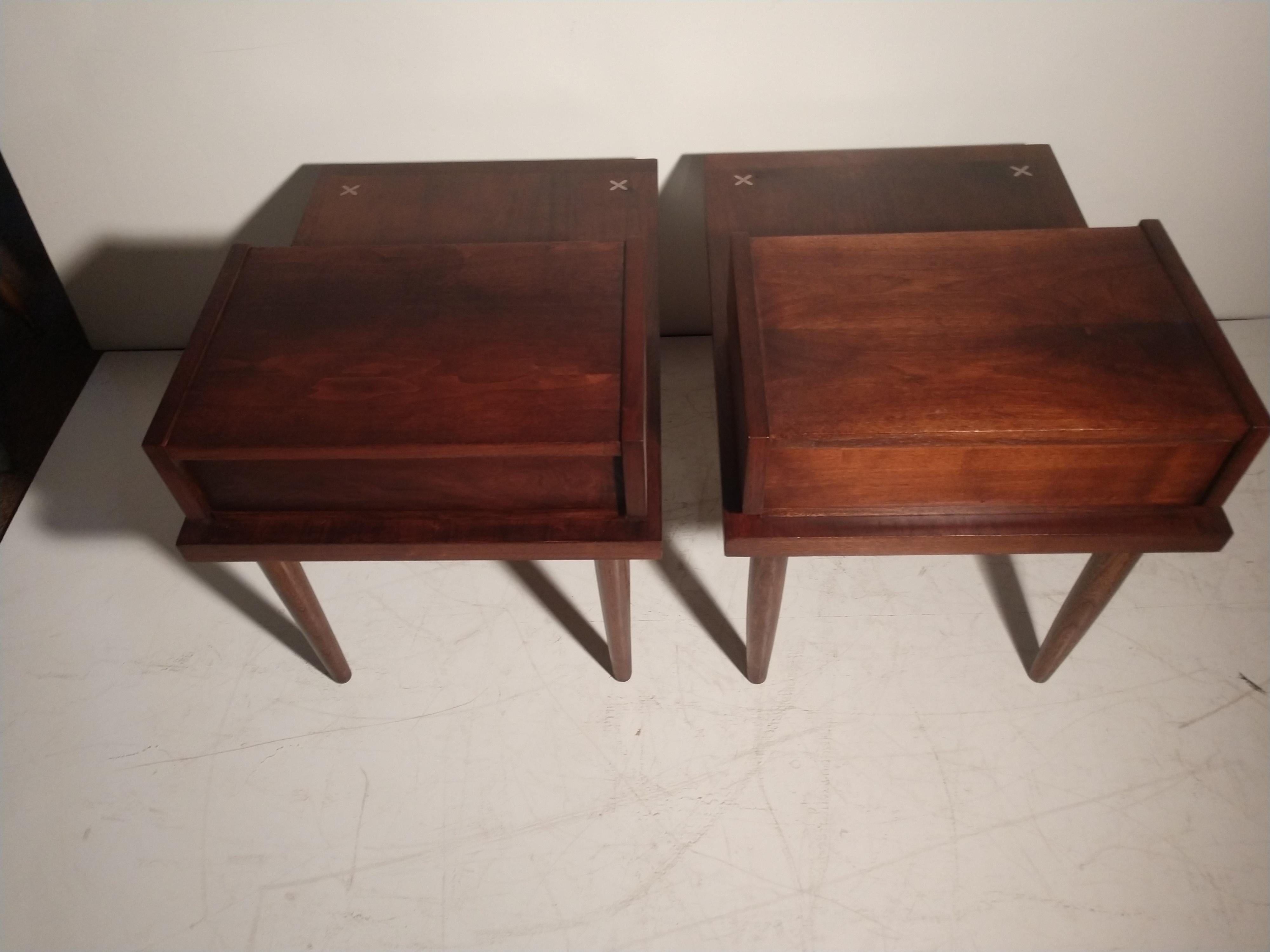 American Pair of Mid-Century Modern Mahogany End Tables by Merton Gershun For Sale