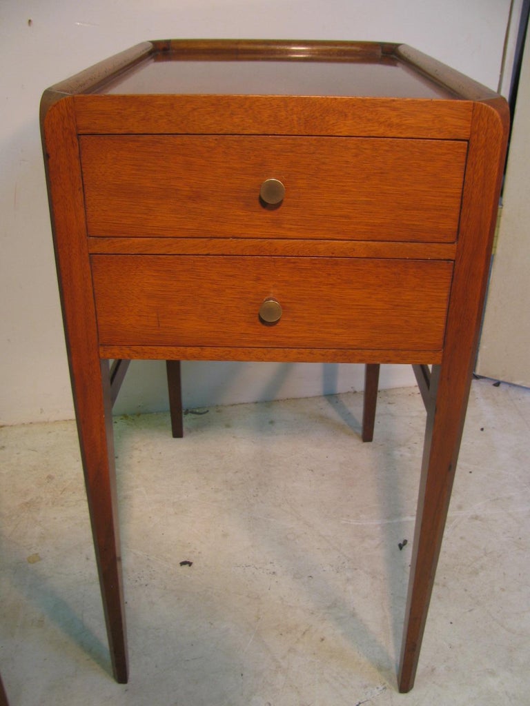 Pair of MidCentury Modern Mahogany Night Tables For Sale at 1stDibs