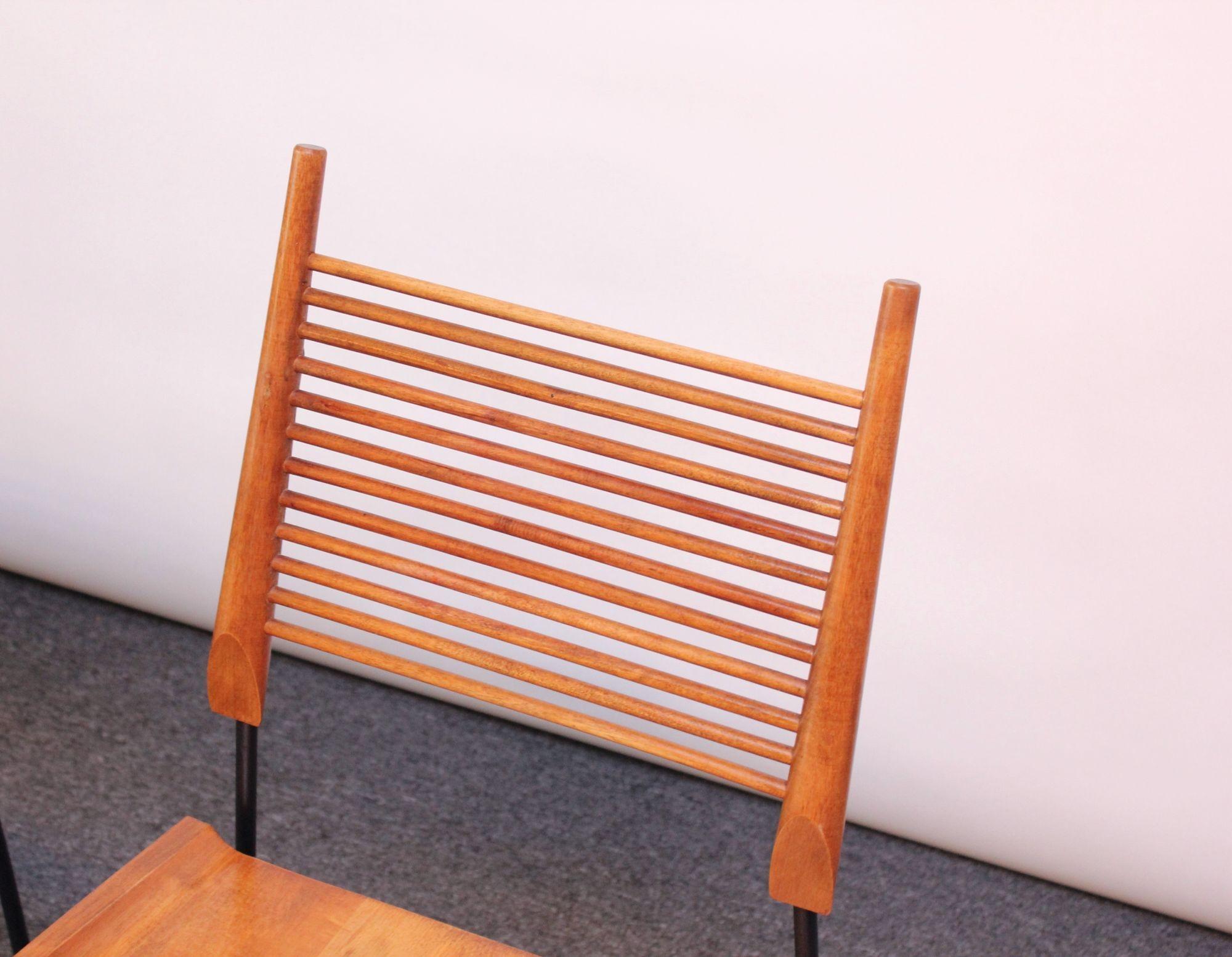 Paire de chaises « Shovel » en érable et fer de style mi-siècle moderne par Paul Mccobb en vente 1
