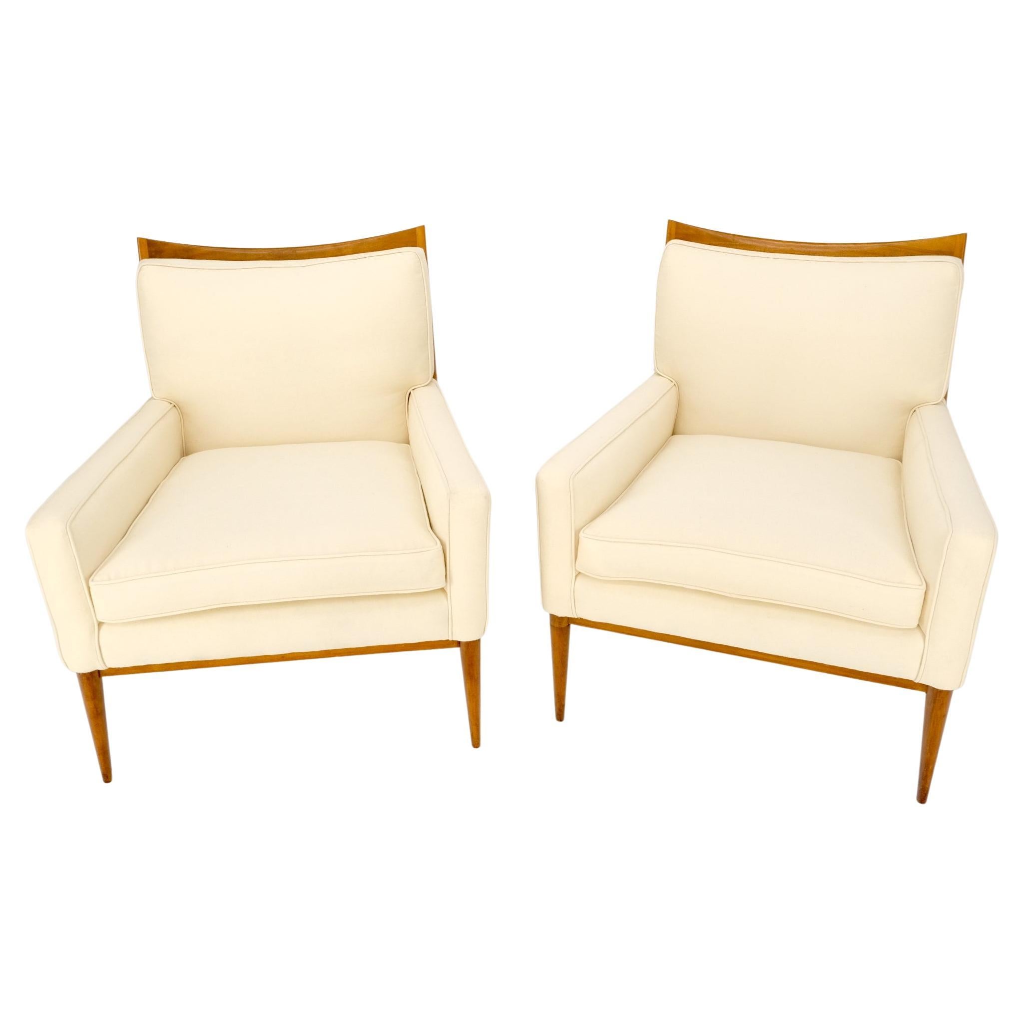 Ein Paar moderne McCobb-Stühle aus der Mitte des Jahrhunderts, neu gepolstert mit cremefarbener Schurwolle (amerikanisch) im Angebot