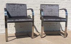 Pareja de sillas Mies Van Der Rohe Flatbar Modernas de Mitad de Siglo