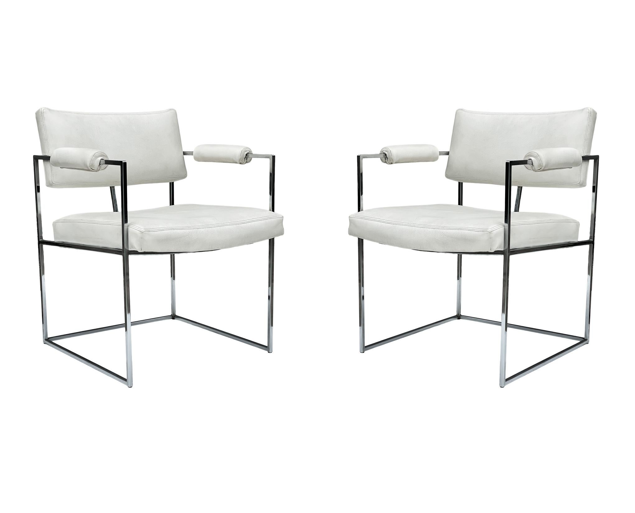 Pair of Mid-Century Modern Milo Baughman Armchairs or Side Chairs in White For Sale 5