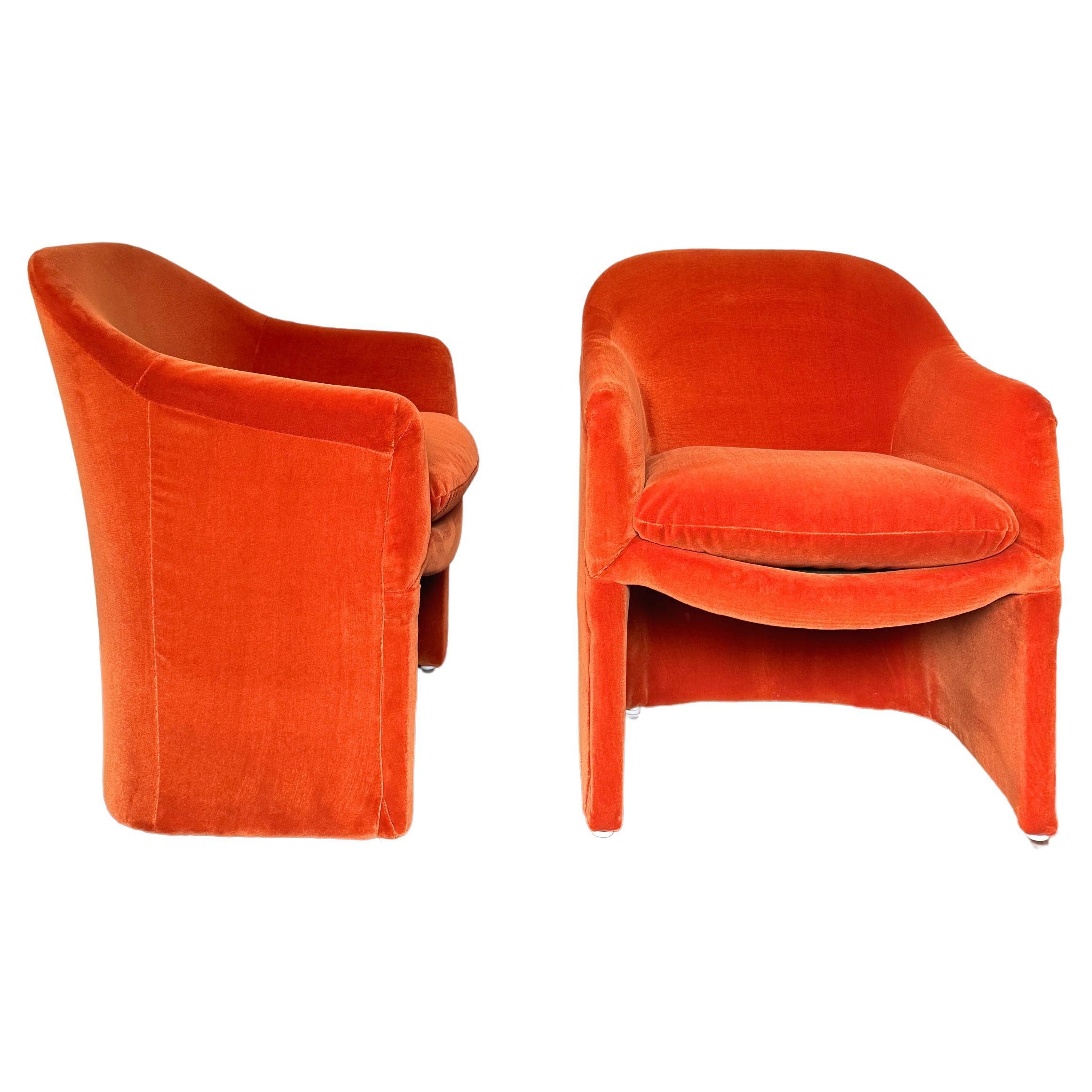 Pair of mid century modern Milo Baughman for Thayer Coggin barrel dining chairs For Sale