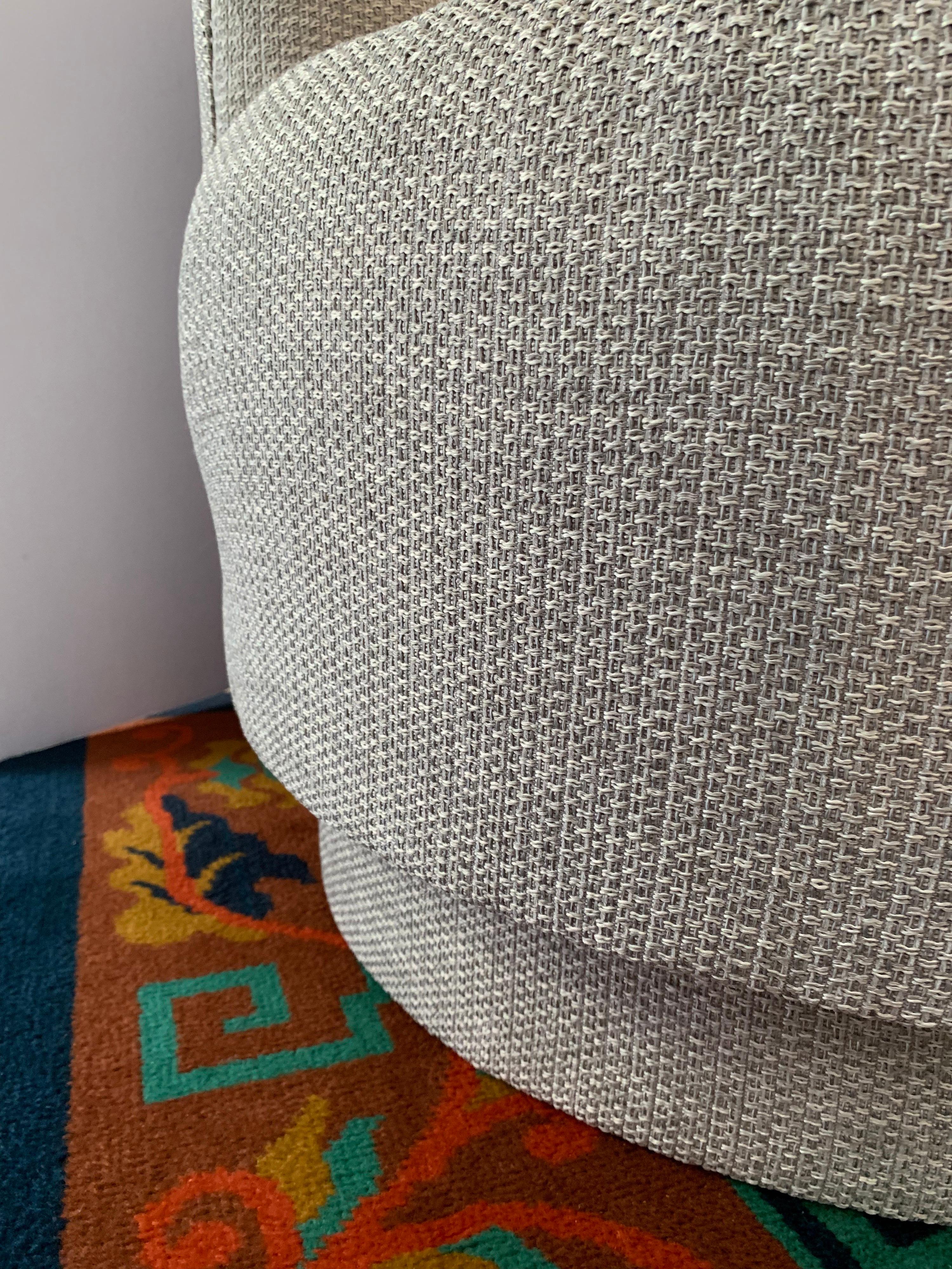 Late 20th Century Pair of Mid-Century Modern Gray Swivel Chairs