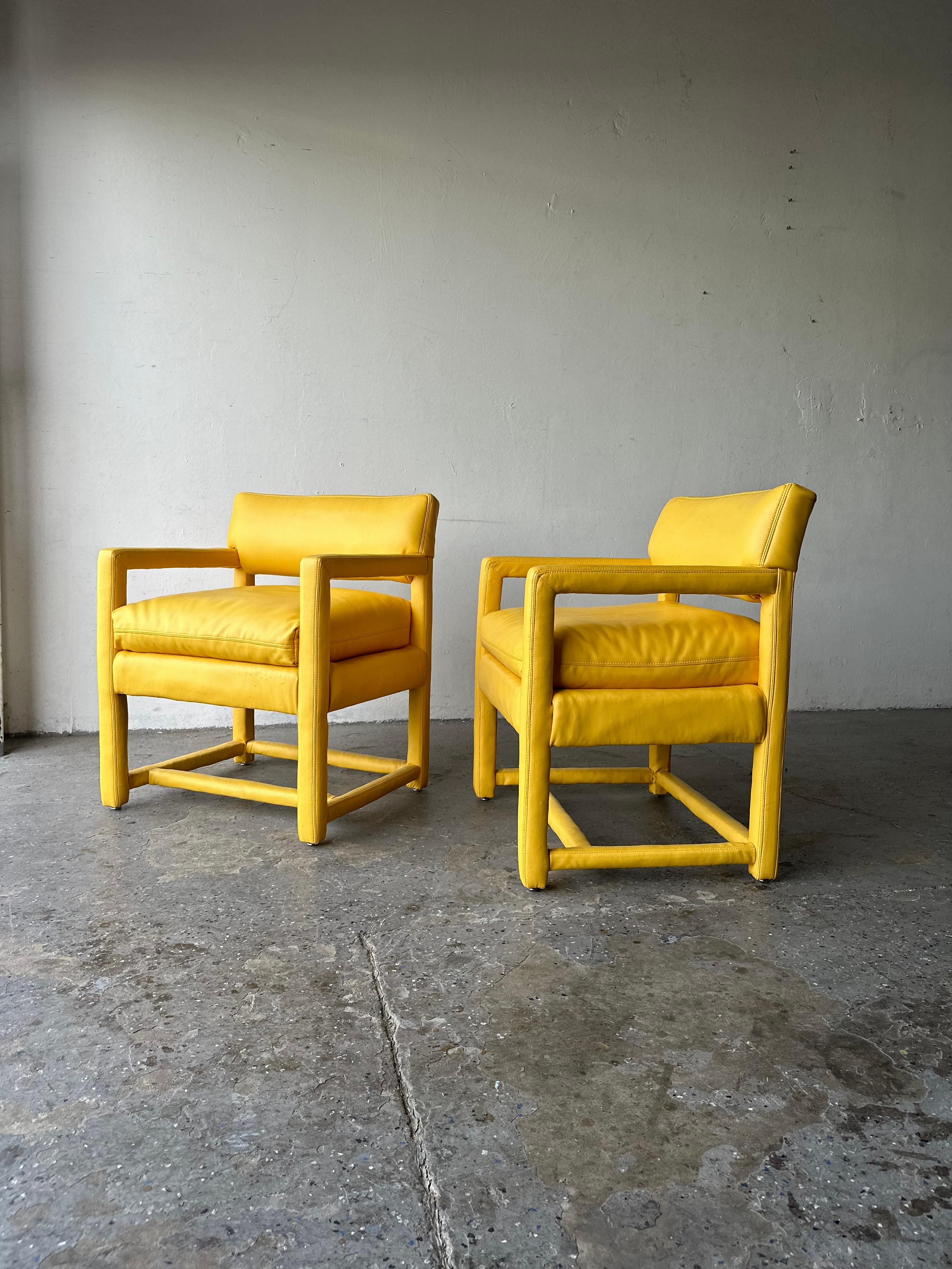 Pair of Mid Century Modern Milo Baughman style Parsons Club Chairs 3