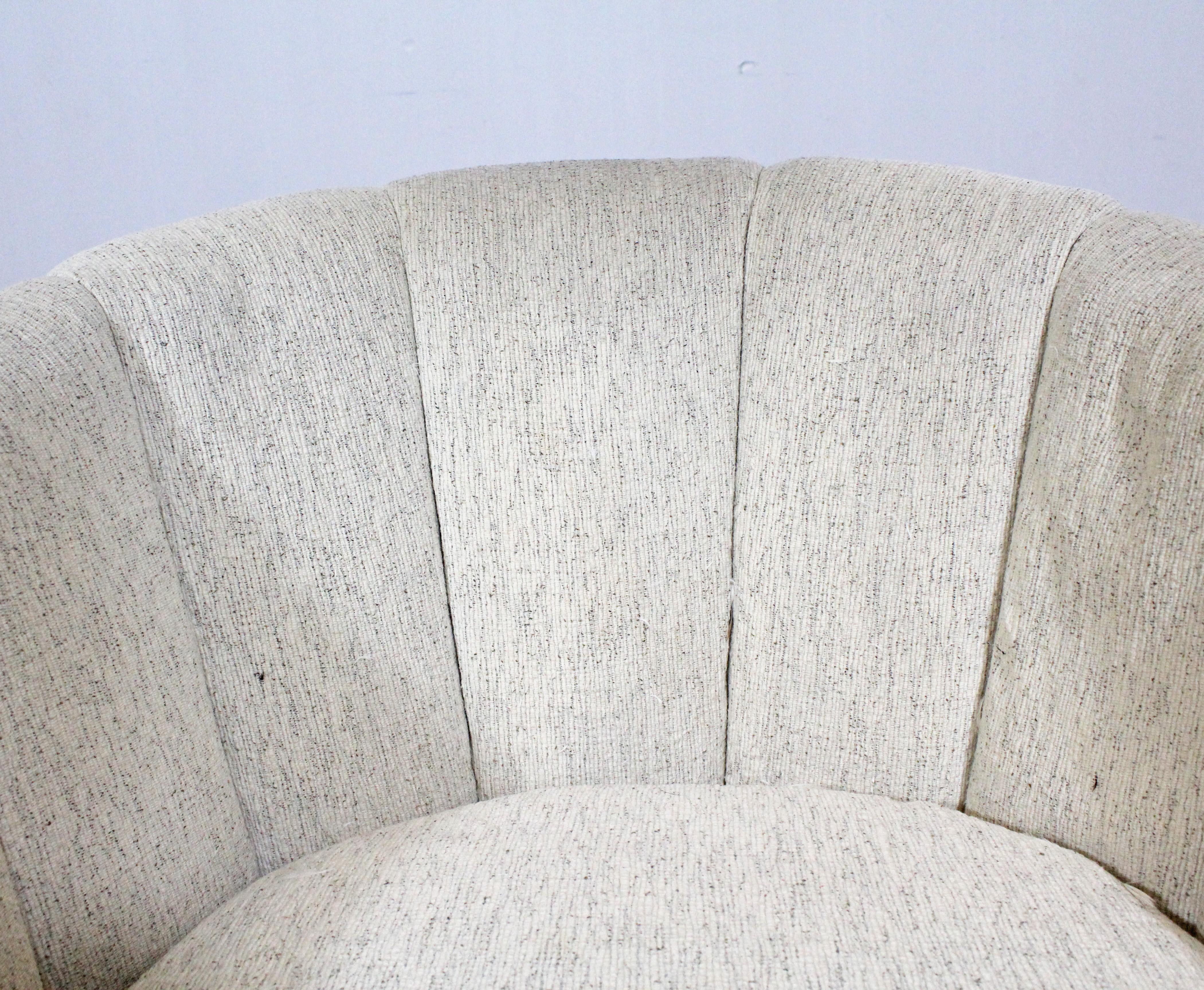 Upholstery Pair of Mid-Century Modern Milo Baughman Style Precedent Swivel Club Chairs