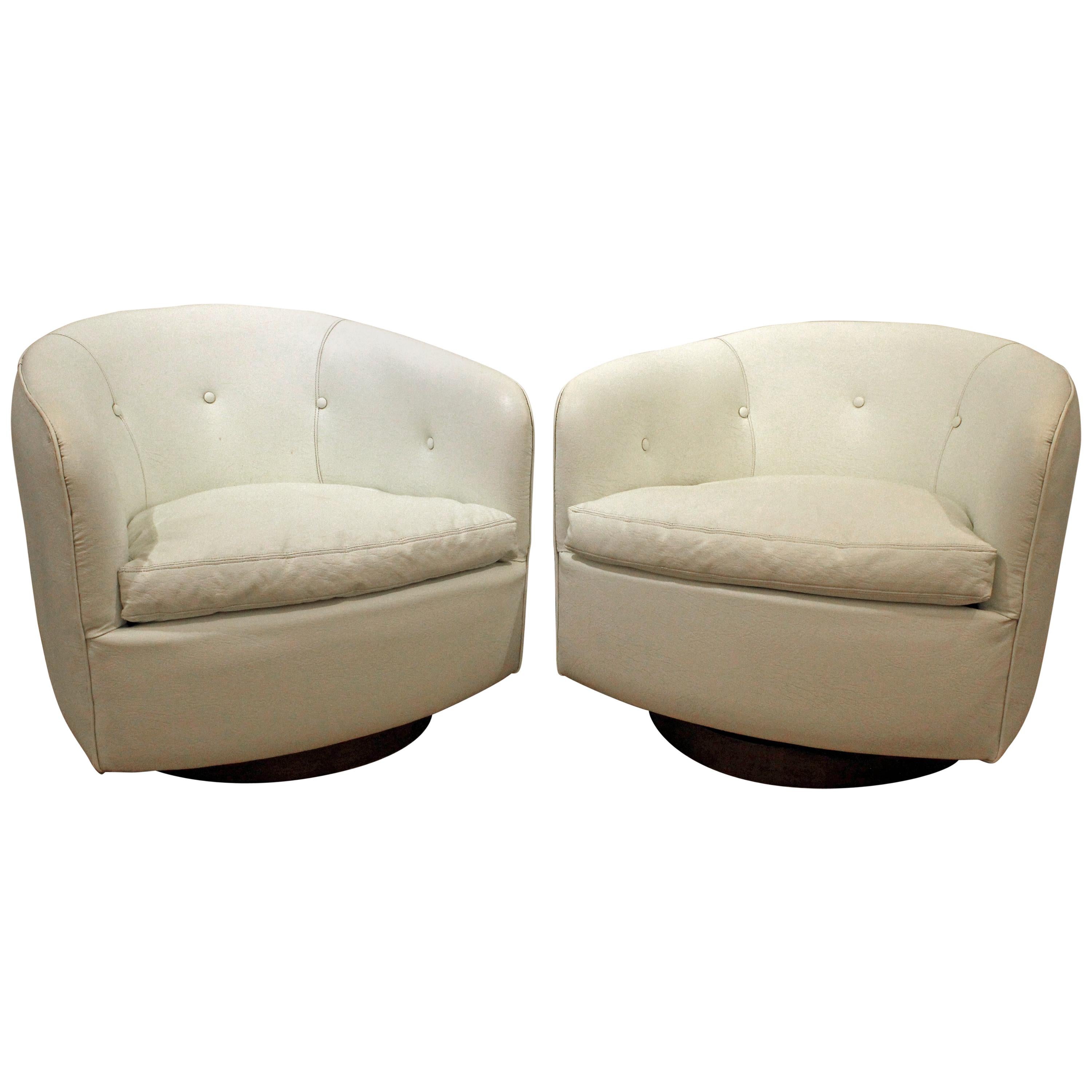 Pair of Mid-Century Modern Milo Baughman Swivel Club Chairs