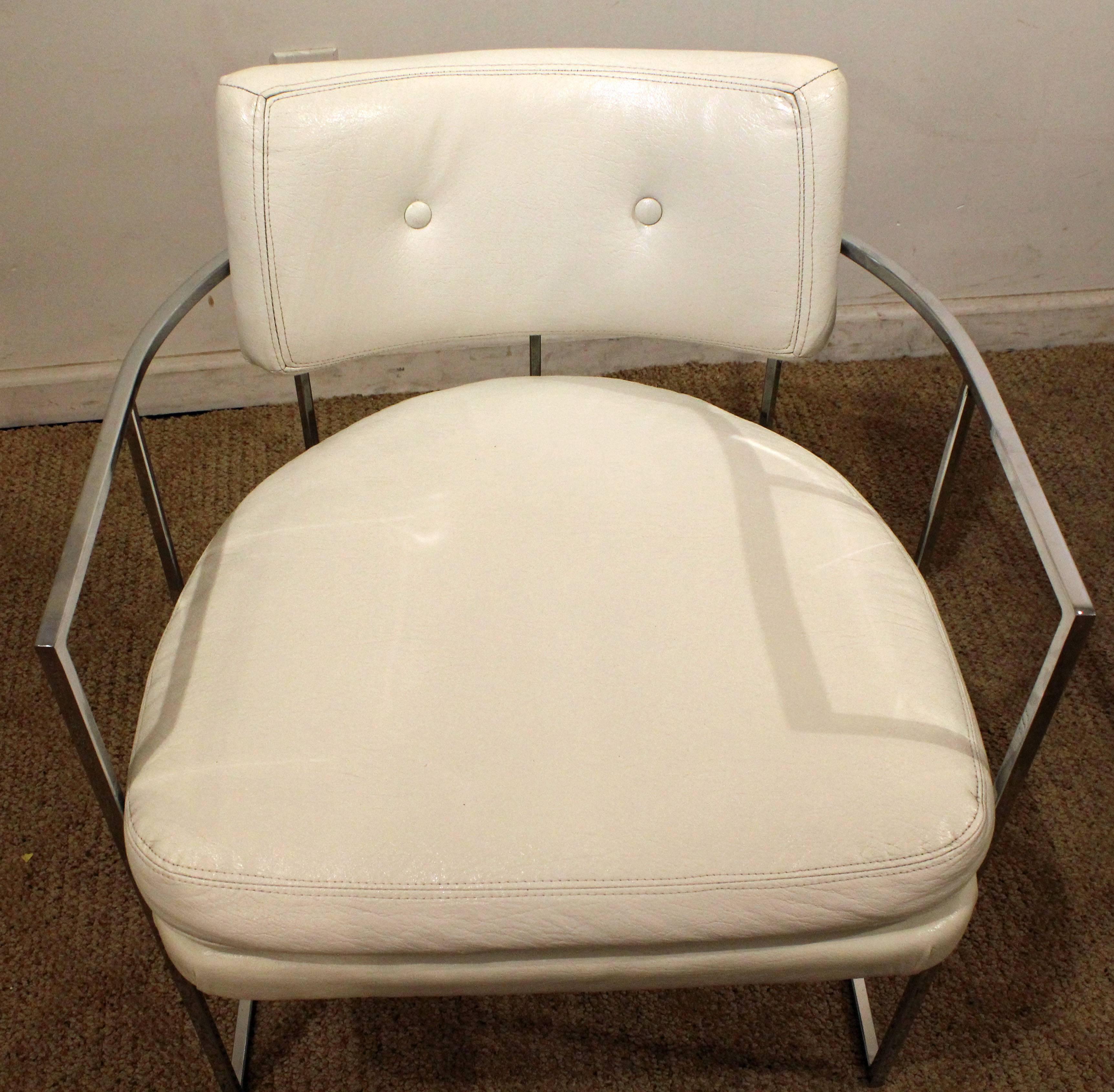 Pair of Mid-Century Modern Milo Baughman Thayer Coggin Chrome Lounge Chairs In Good Condition In Wilmington, DE