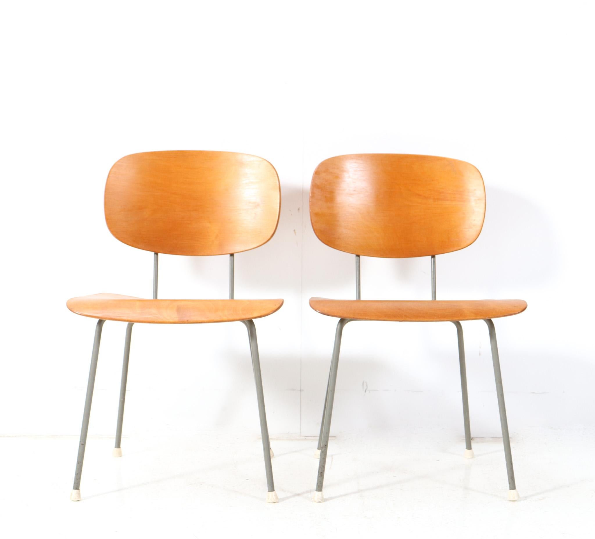 Dutch Pair of Mid-Century Modern Model 116 Side Chairs by Wim Rietveld for Gispen