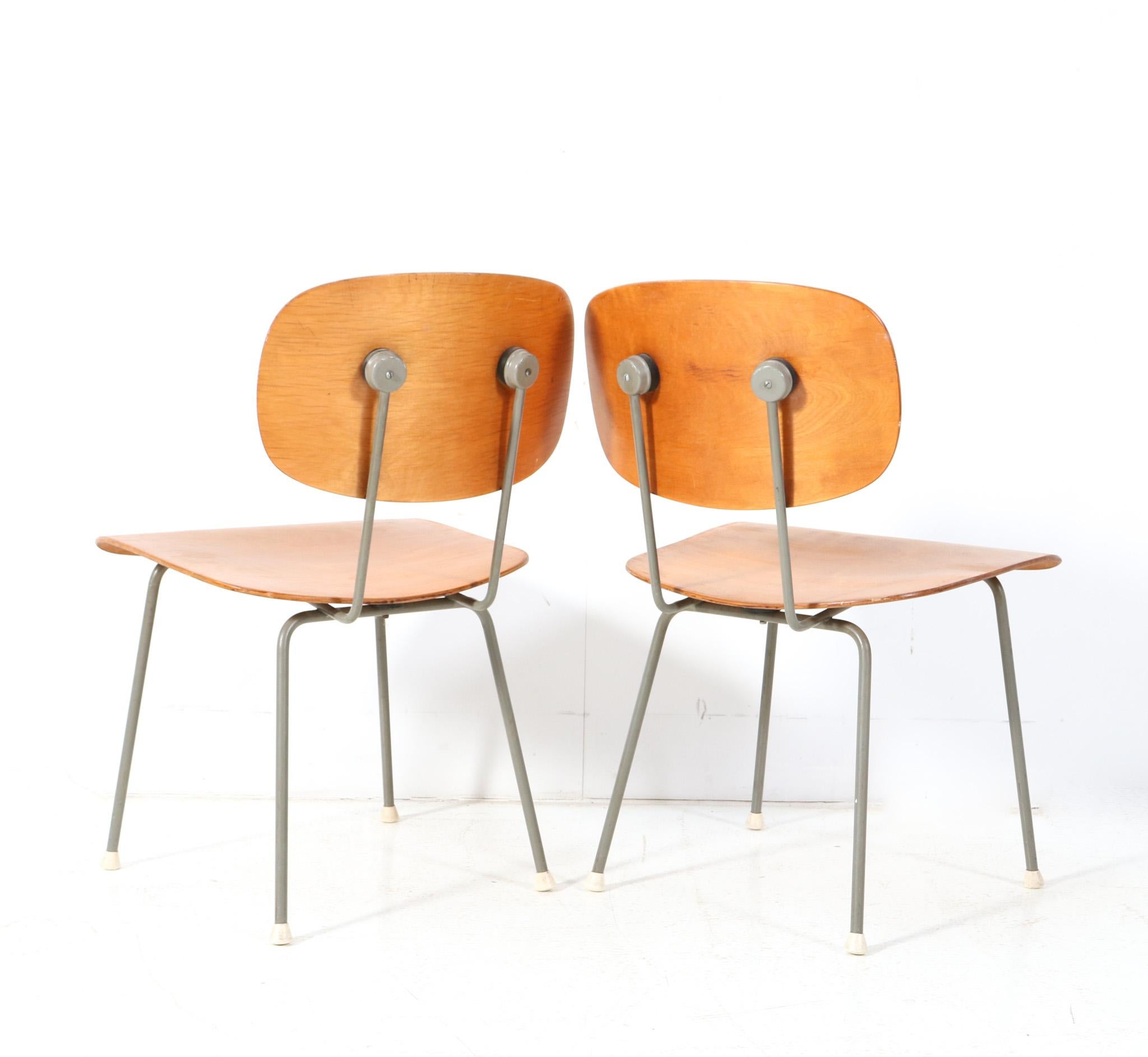 Pair of Mid-Century Modern Model 116 Side Chairs by Wim Rietveld for Gispen In Good Condition In Amsterdam, NL