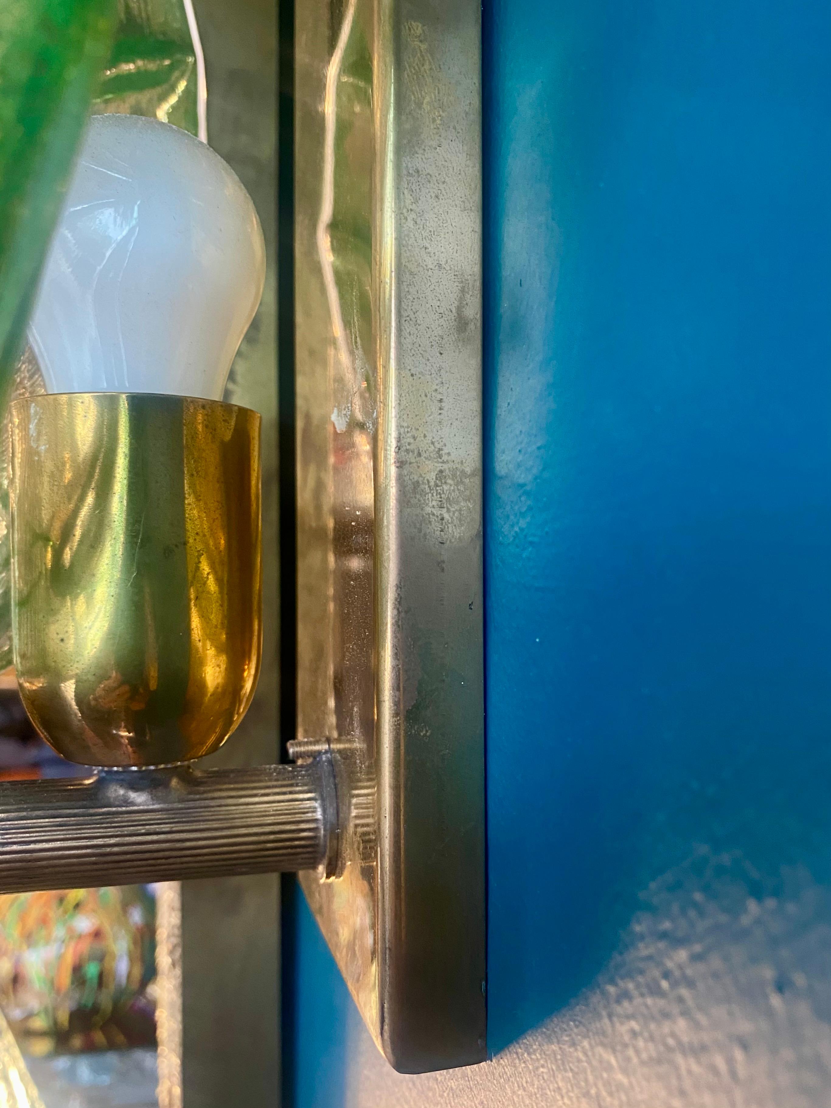 Mid-Century moderno Coppia di lampade in vetro di Murano e foglie d'ottone della metà del secolo scorso di Barovier&Toso in vendita