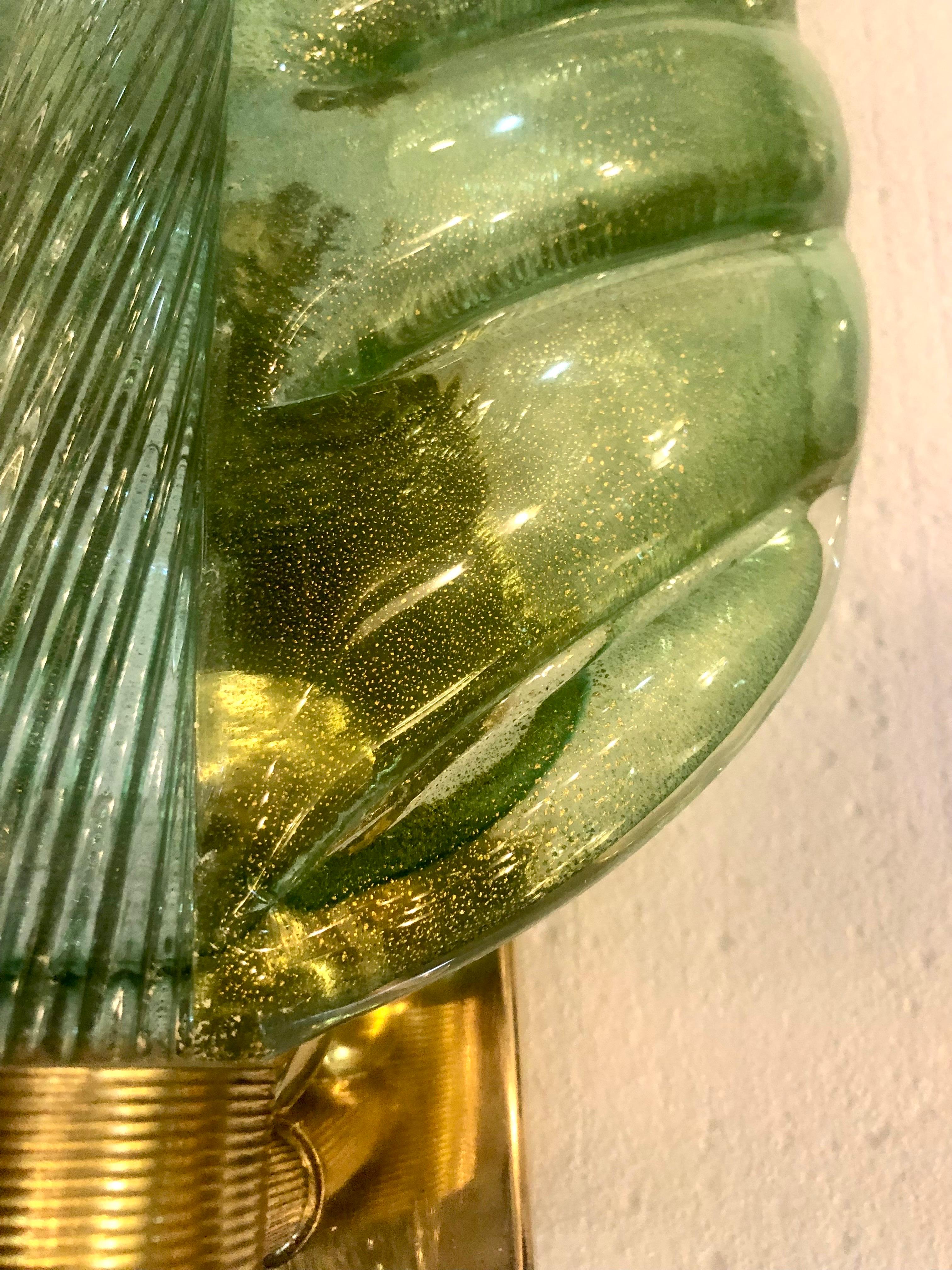 Pair of Mid-Century Modern Murano Glass & Brass Leaf Sconces by Barovier e Toso 3