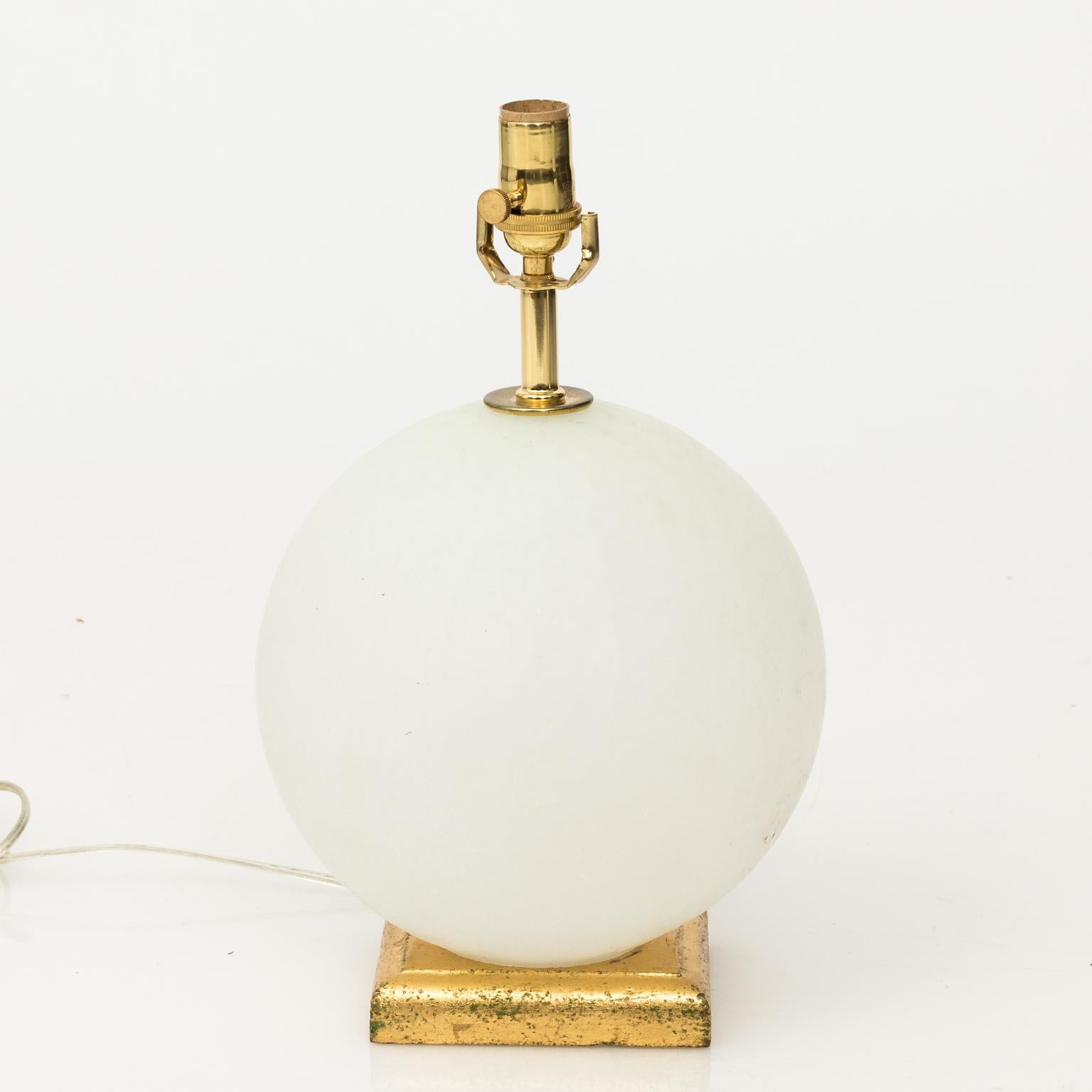 Pair of Mid-Century Modern Murano Glass Globe Lamps 7
