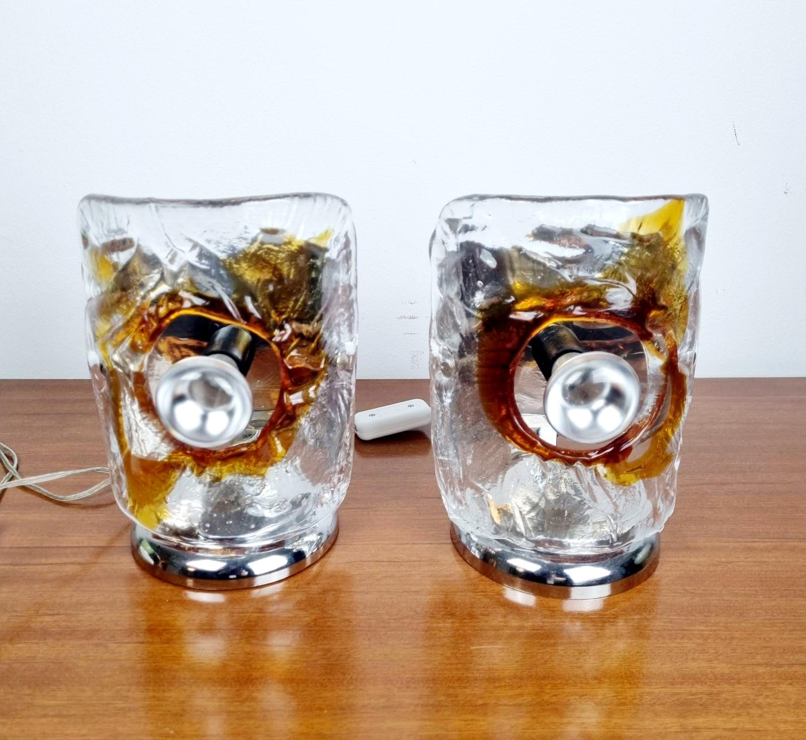 Pareja de lámparas de sobremesa de cristal de Murano modernas de mediados de siglo de Toni Zuccheri, Italia Años 70 en Excelente estado para la venta en Lucija, SI
