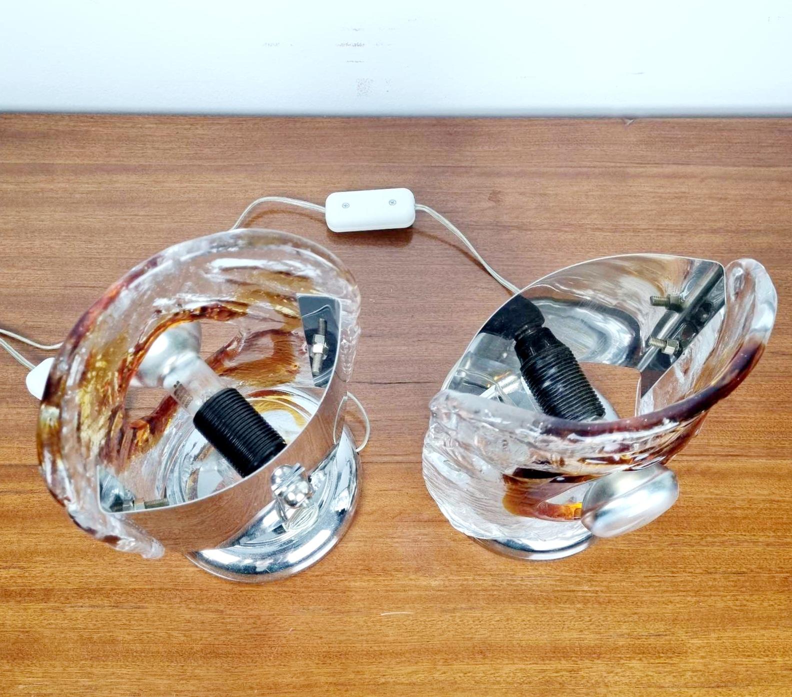 Pareja de lámparas de sobremesa de cristal de Murano modernas de mediados de siglo de Toni Zuccheri, Italia Años 70 Acero en venta