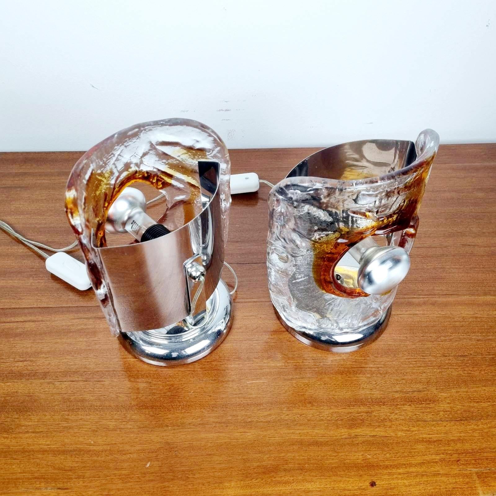 Pareja de lámparas de sobremesa de cristal de Murano modernas de mediados de siglo de Toni Zuccheri, Italia Años 70 en venta 1