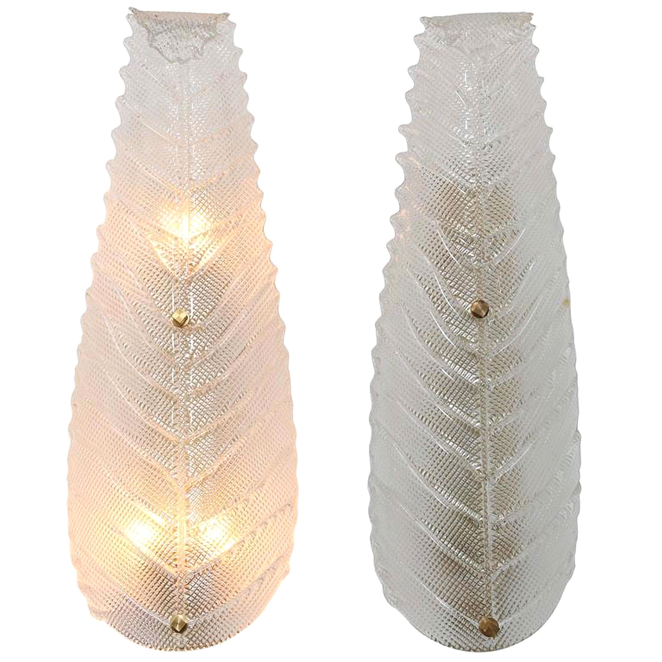 Pair of Mid-Century Modern Murano Textured Clear Glass Leaf Sconces, 1970s