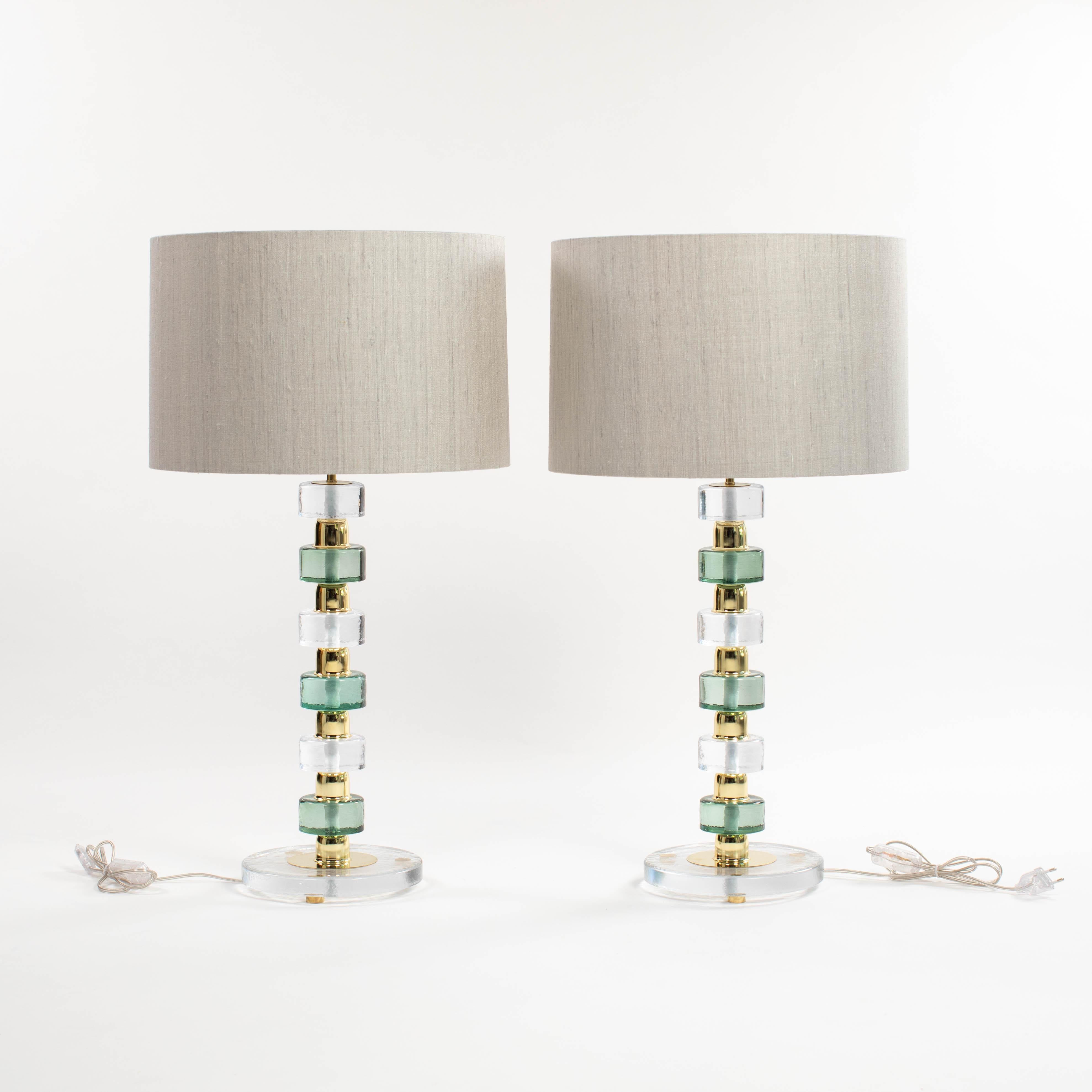 Italian Pair of Mid-Century Modern Muranoglass table lamps Clear-Gold-Green Italy 1990s For Sale