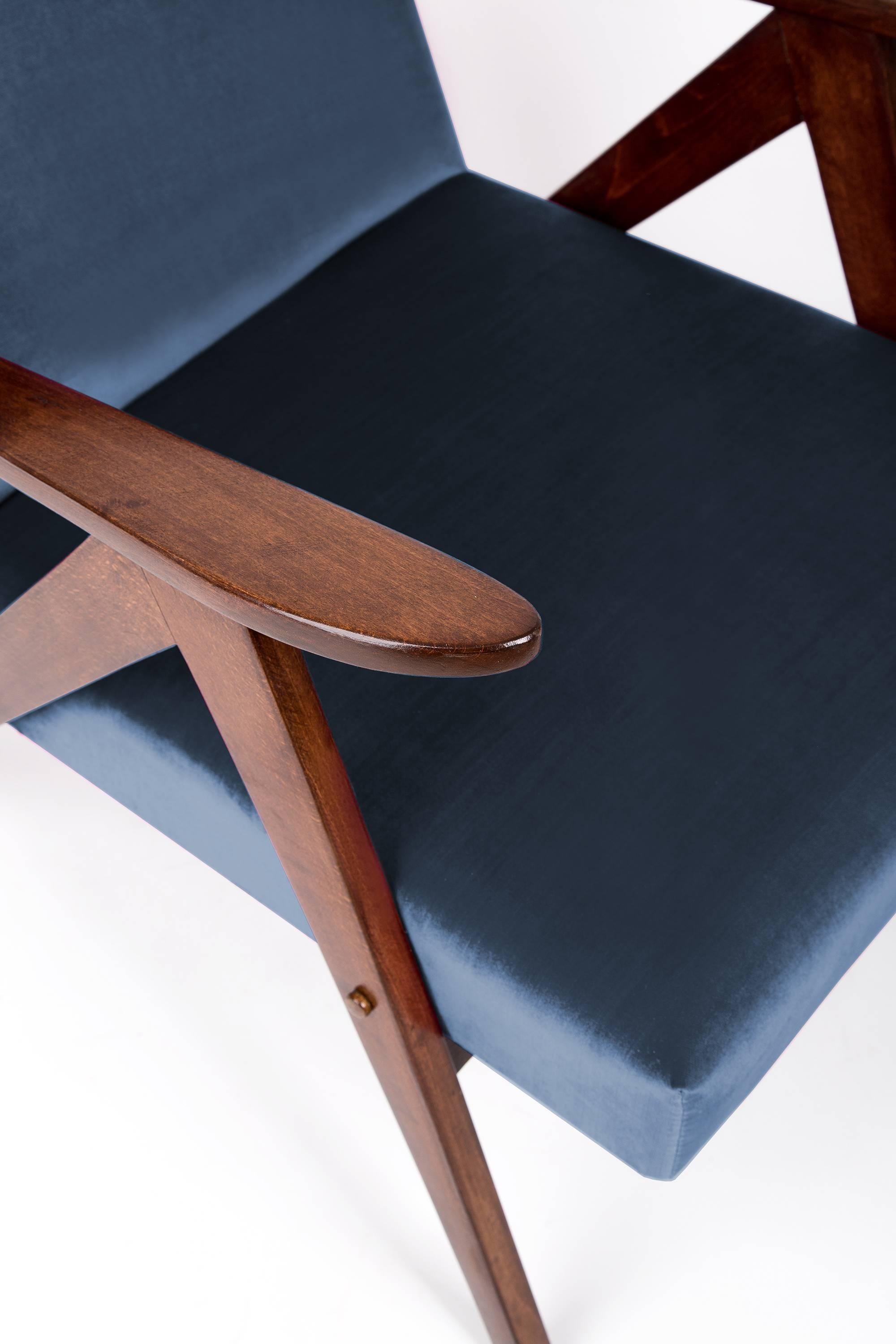 Mid-Century Modern Paire de fauteuils bleu marine de style mi-siècle moderne, années 1960 en vente