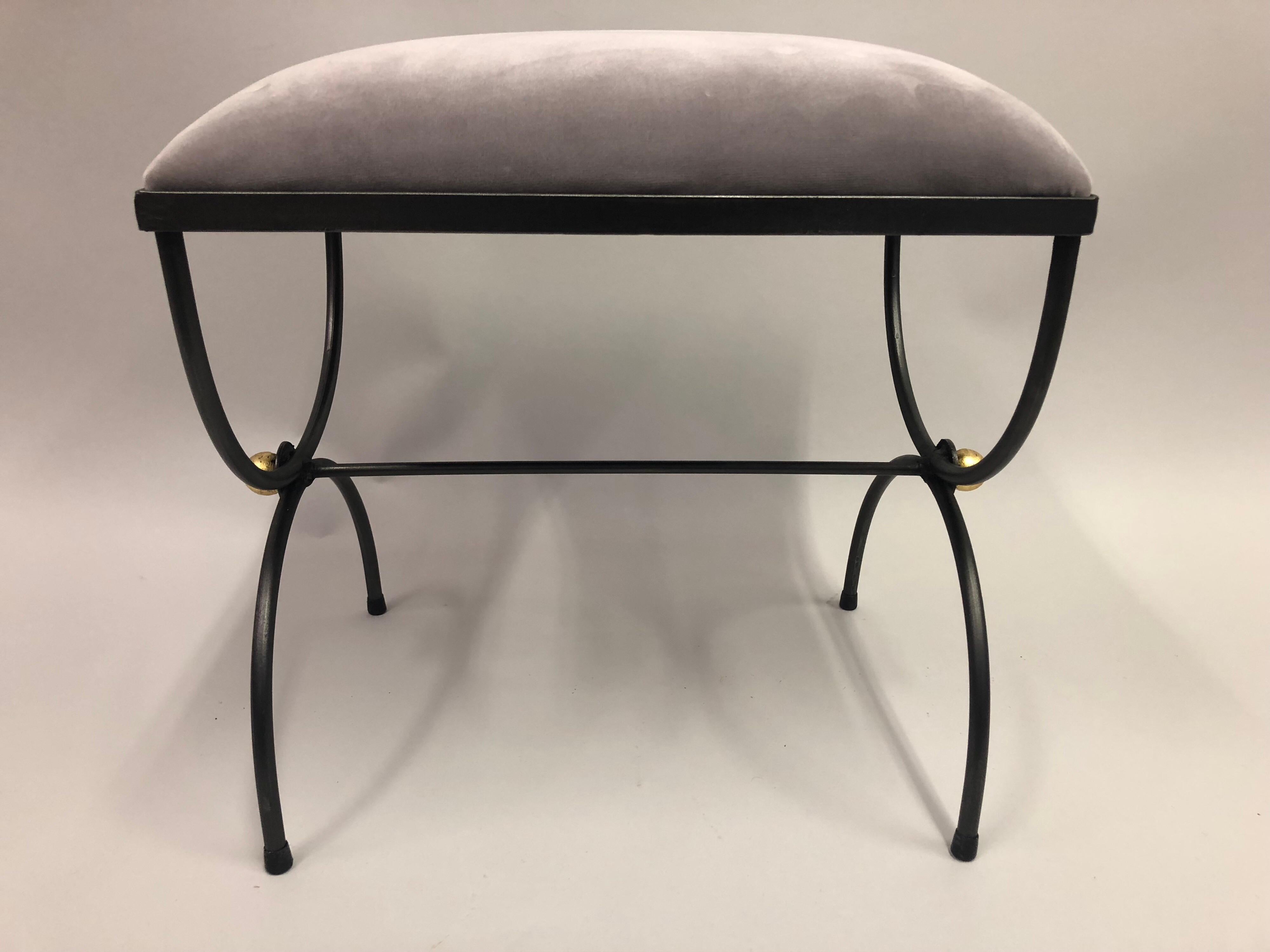 Pair of Mid-Century Modern Neoclassical Wrought Iron and Gilt Benches or Stools For Sale 1