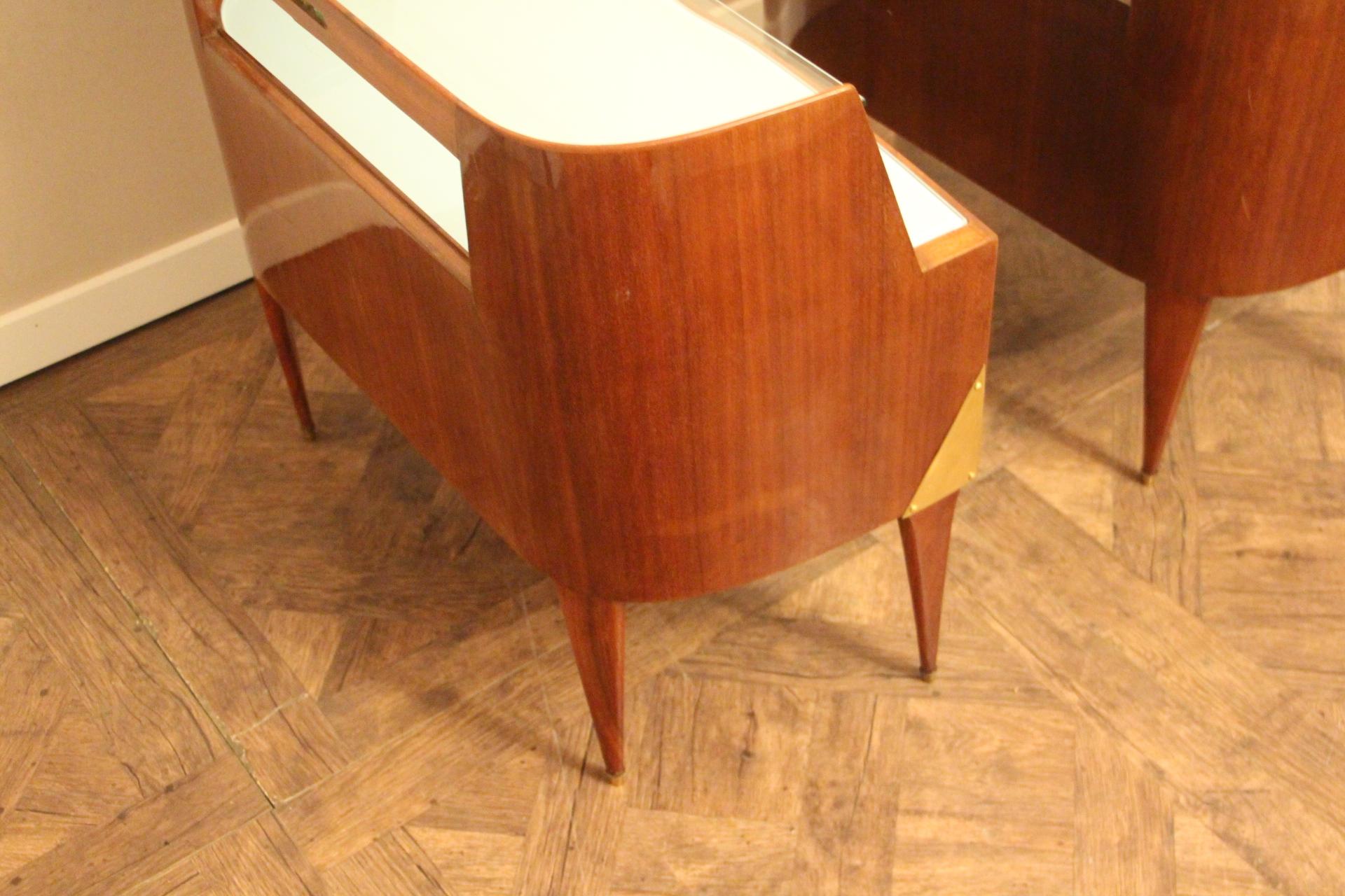 Pair of Mid-Century Modern Nightstands, Bed Side Tables by Paolo Buffa 4