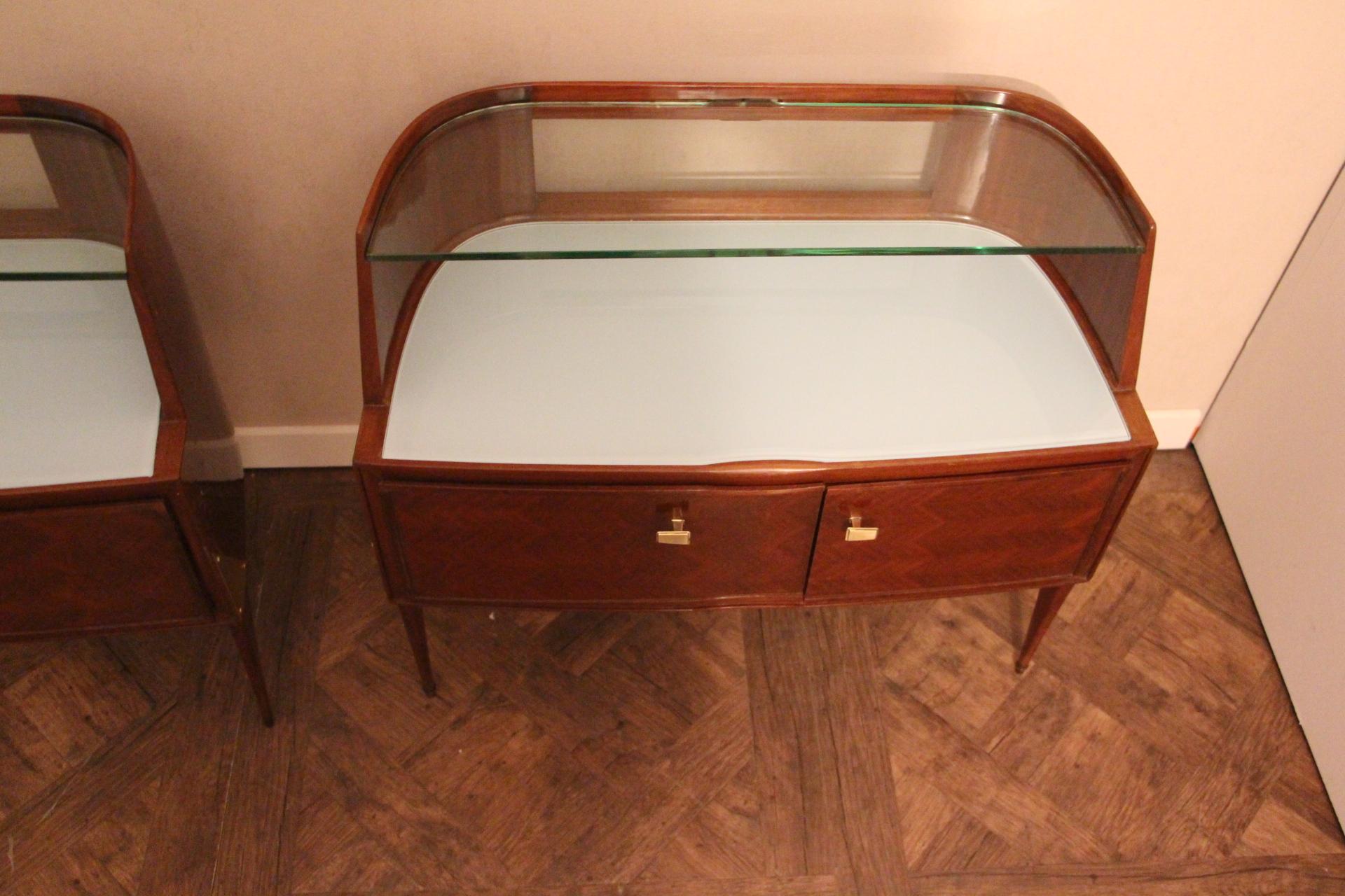 Italian Pair of Mid-Century Modern Nightstands, Bed Side Tables by Paolo Buffa