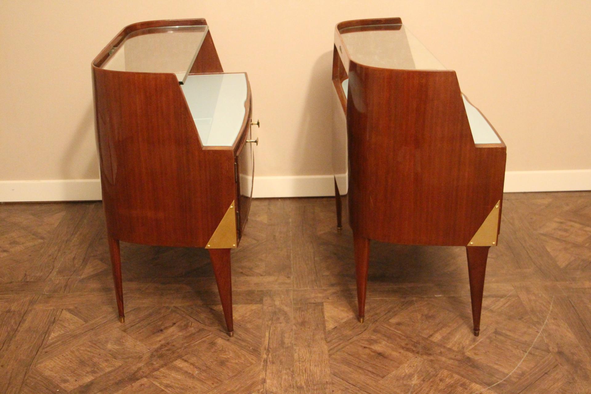 Pair of Mid-Century Modern Nightstands, Bed Side Tables by Paolo Buffa 2