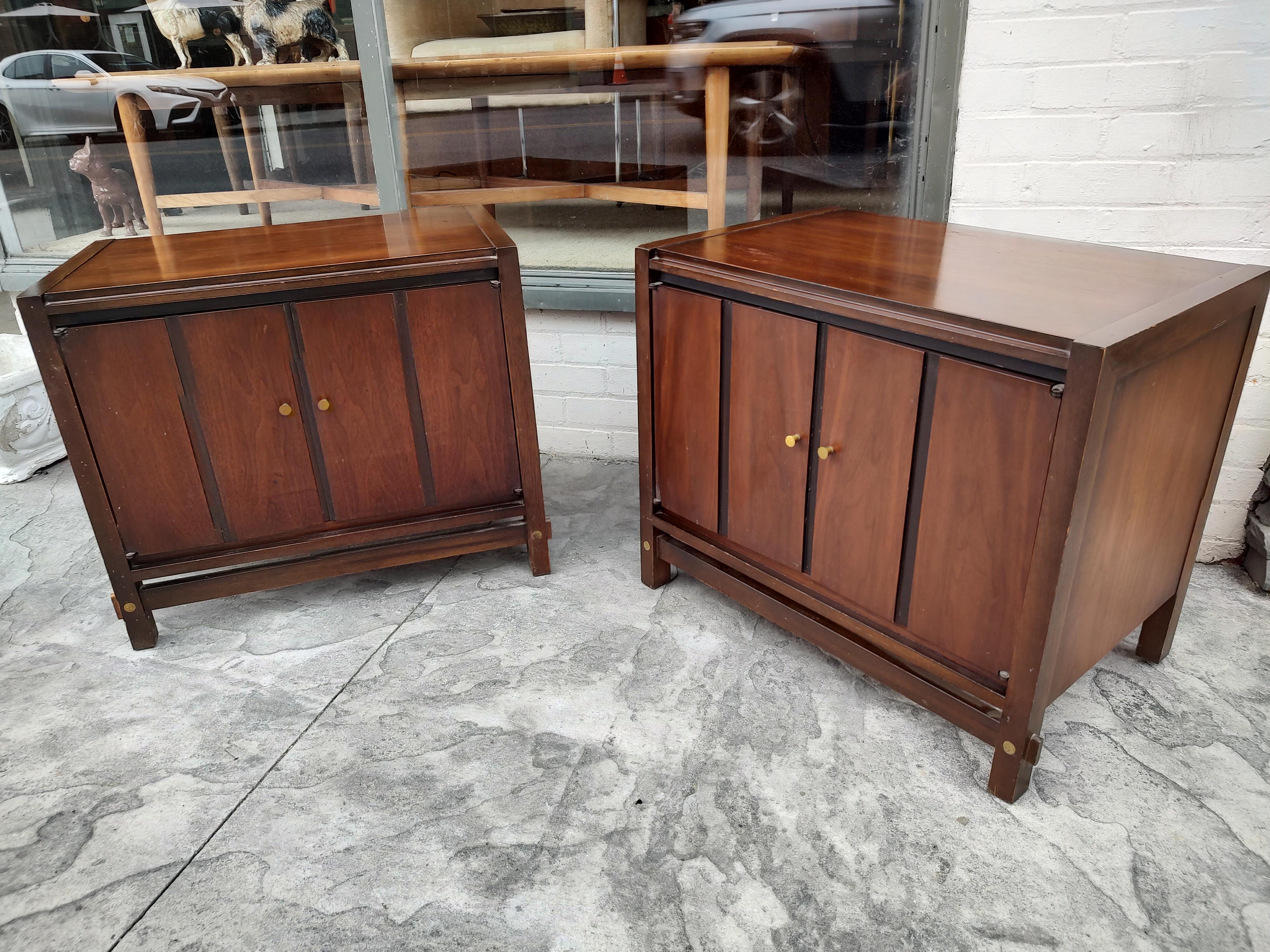 Mid-Century Modern Pair of Mid Century Modern Night Tables by Lane C 1965 For Sale