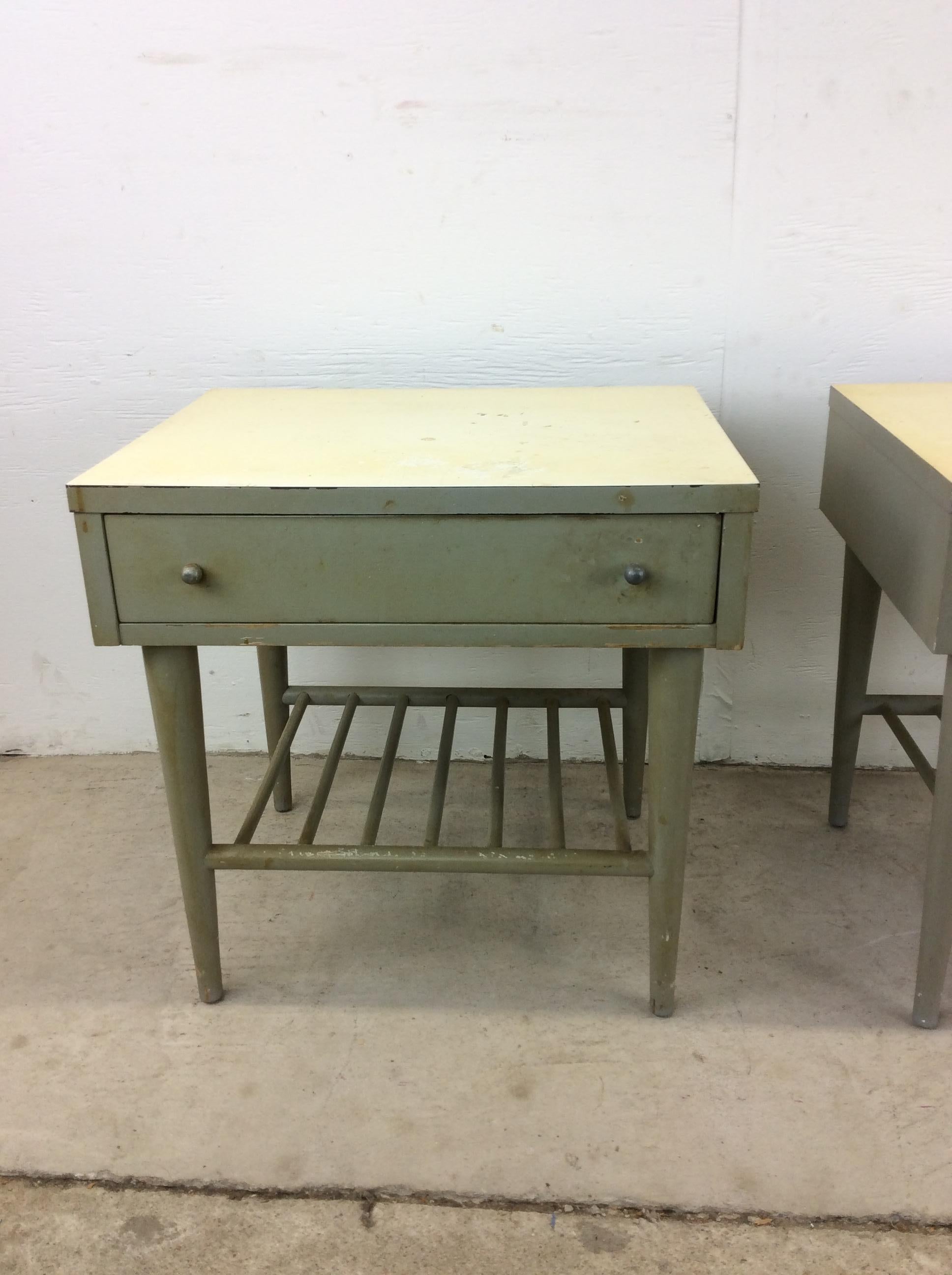 Wood Pair of Mid Century Modern Nightstands by American of Martinsville For Sale
