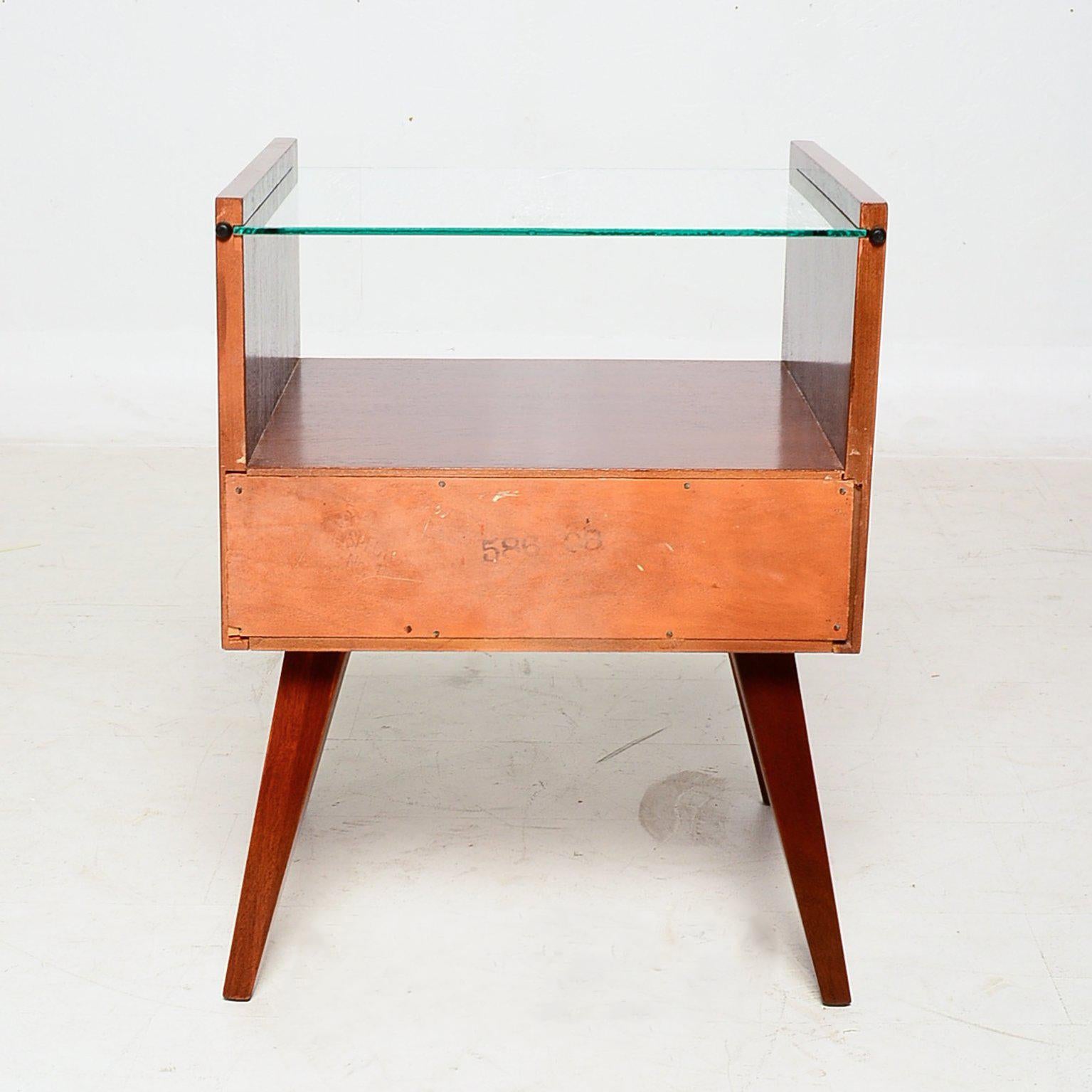 American Pair of Mid-Century Modern Nightstands by Mengel, Raymond Loewy