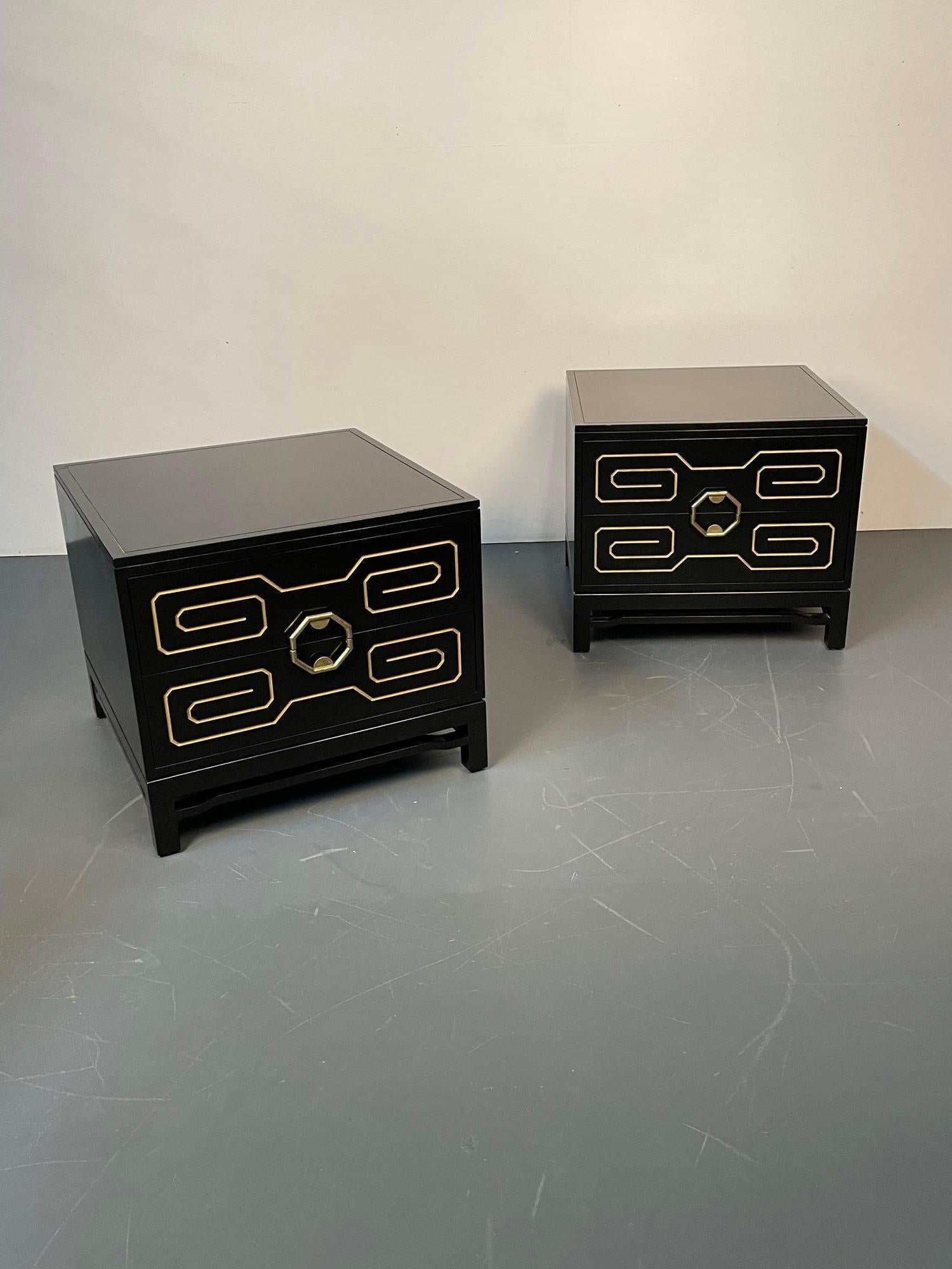 Pair of Mid-Century Modern Nightstands / Dressers, Greek Key, Mastercraft Style In Good Condition For Sale In Stamford, CT