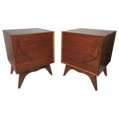 Pair of Mid-Century Modern Nightstands