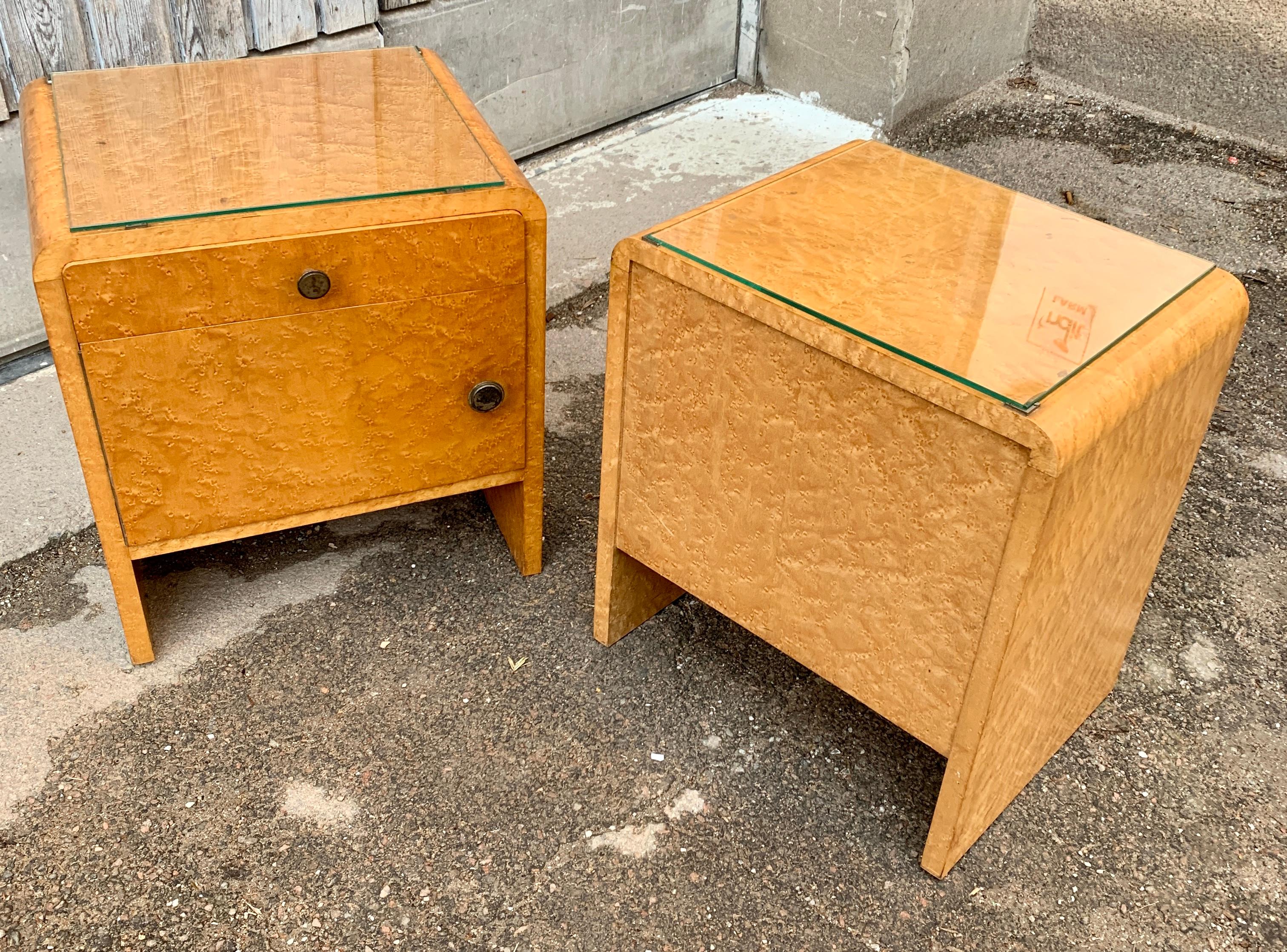 Pair of Mid-Century Modern Nightstands in Birch Burlwood, Sweden 8