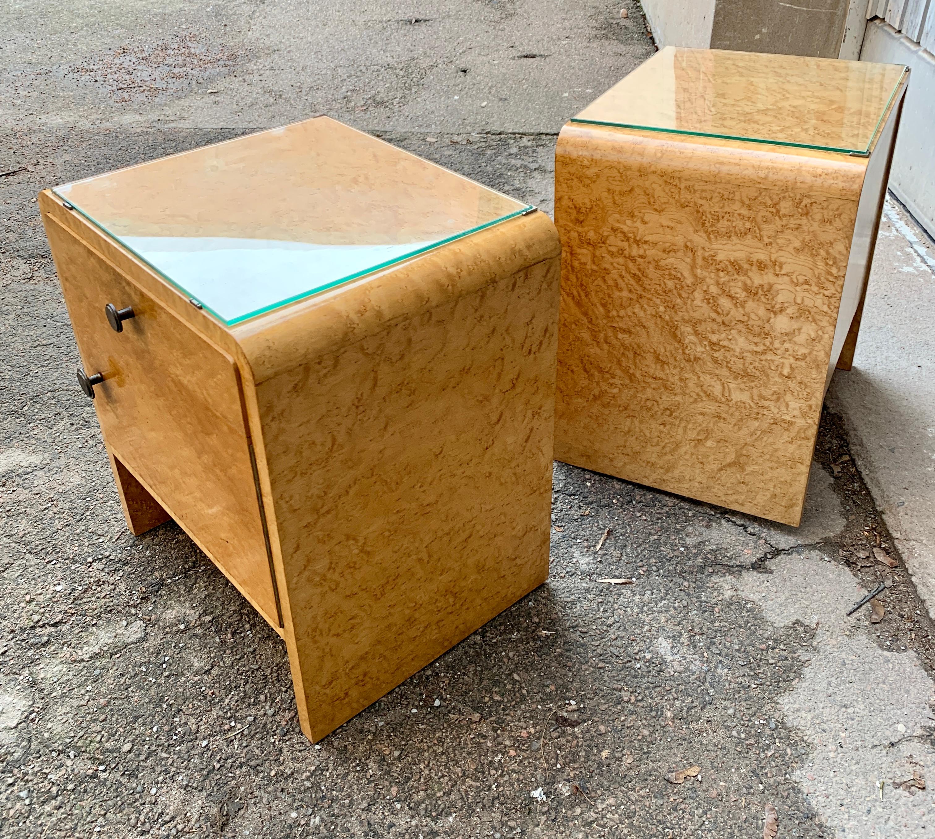 Pair of Mid-Century Modern Nightstands in Birch Burlwood, Sweden 11