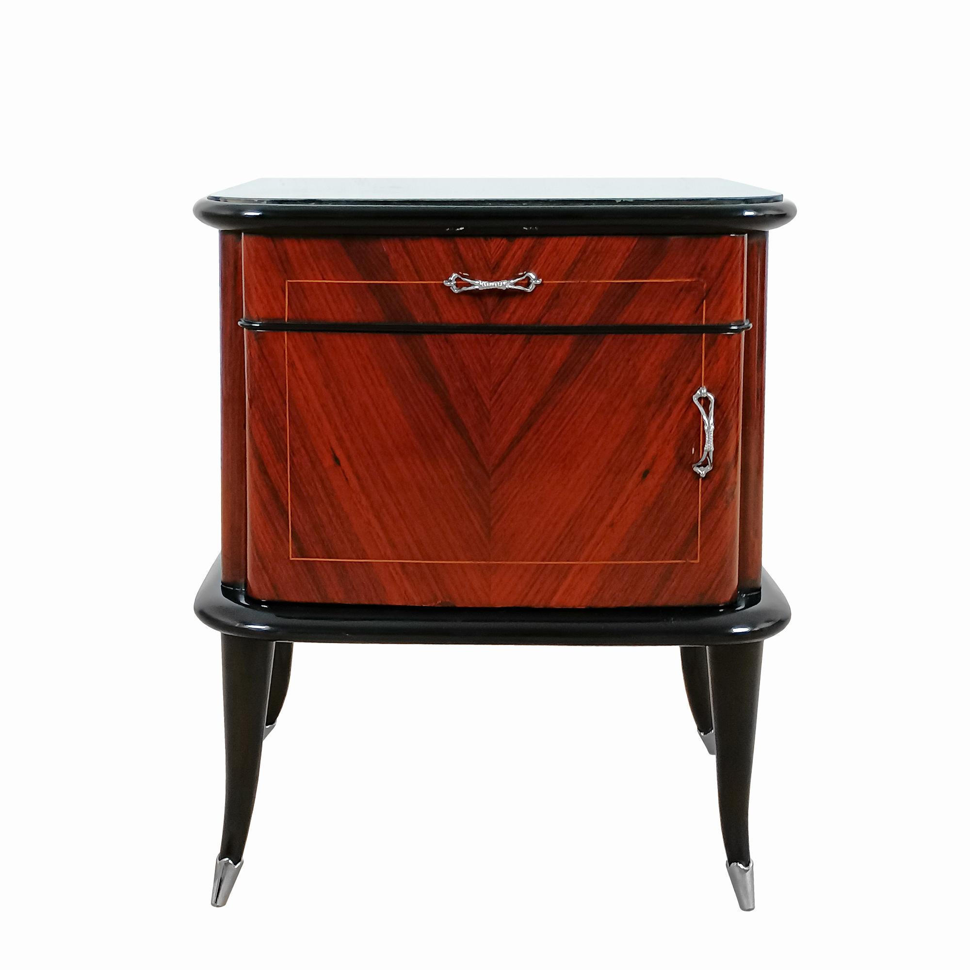 Pair Of Mid-Century Modern Nightstands In Blackened Beech - Italy 1940 In Good Condition For Sale In Girona, ES