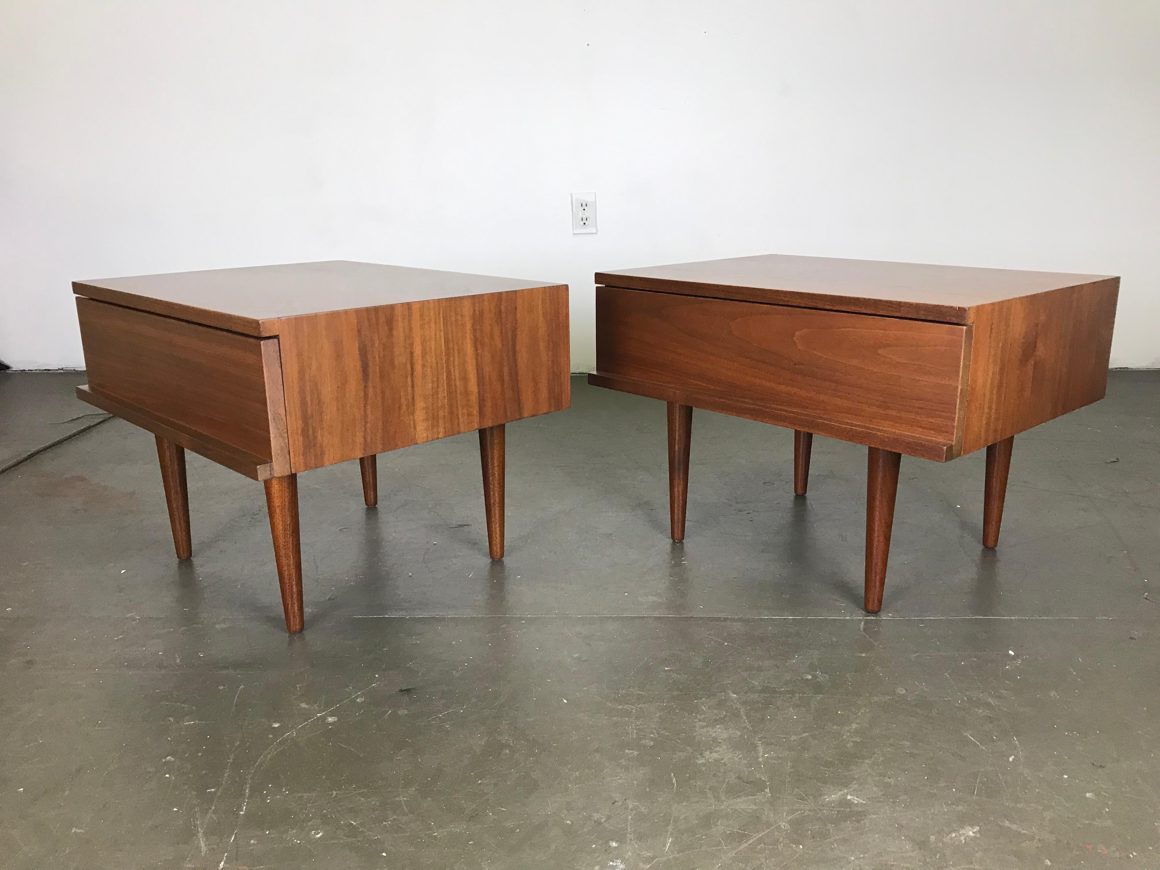 Mid Century Modern Nightstands in Walnut by Mel Smilow 5