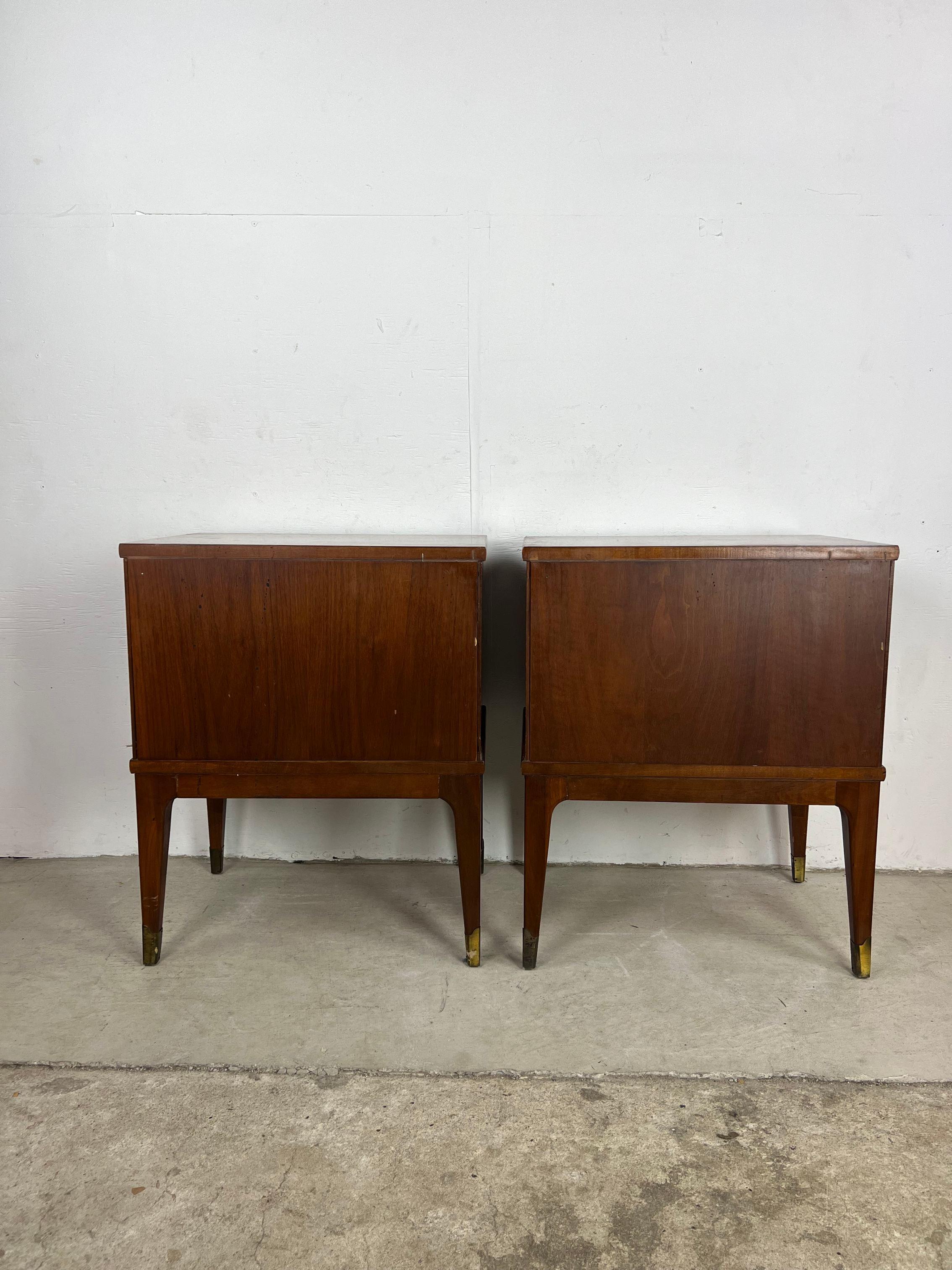 Pair of Mid Century Modern Nightstands with Single Drawer 7
