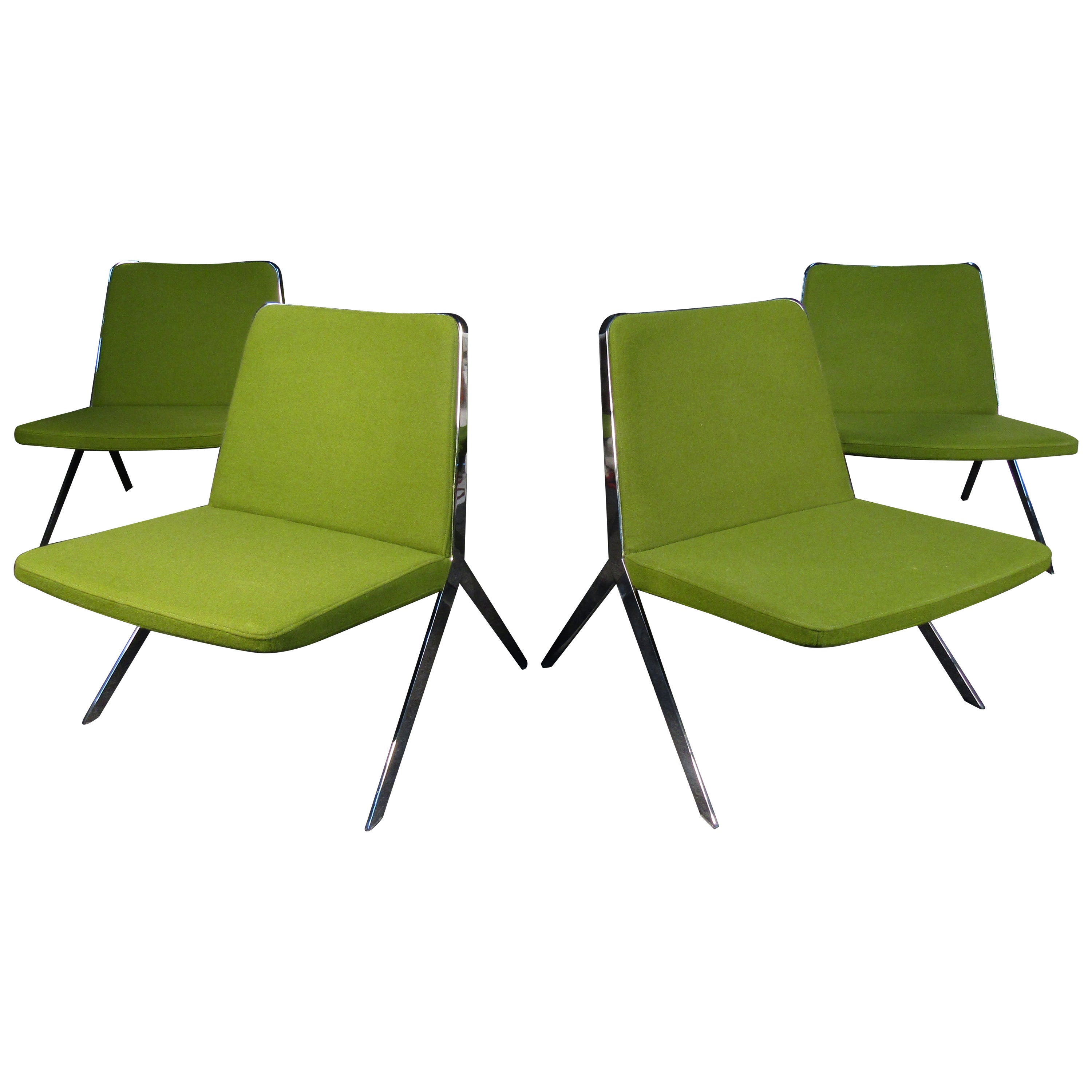Paire de chaises de bureau de style mi-siècle moderne