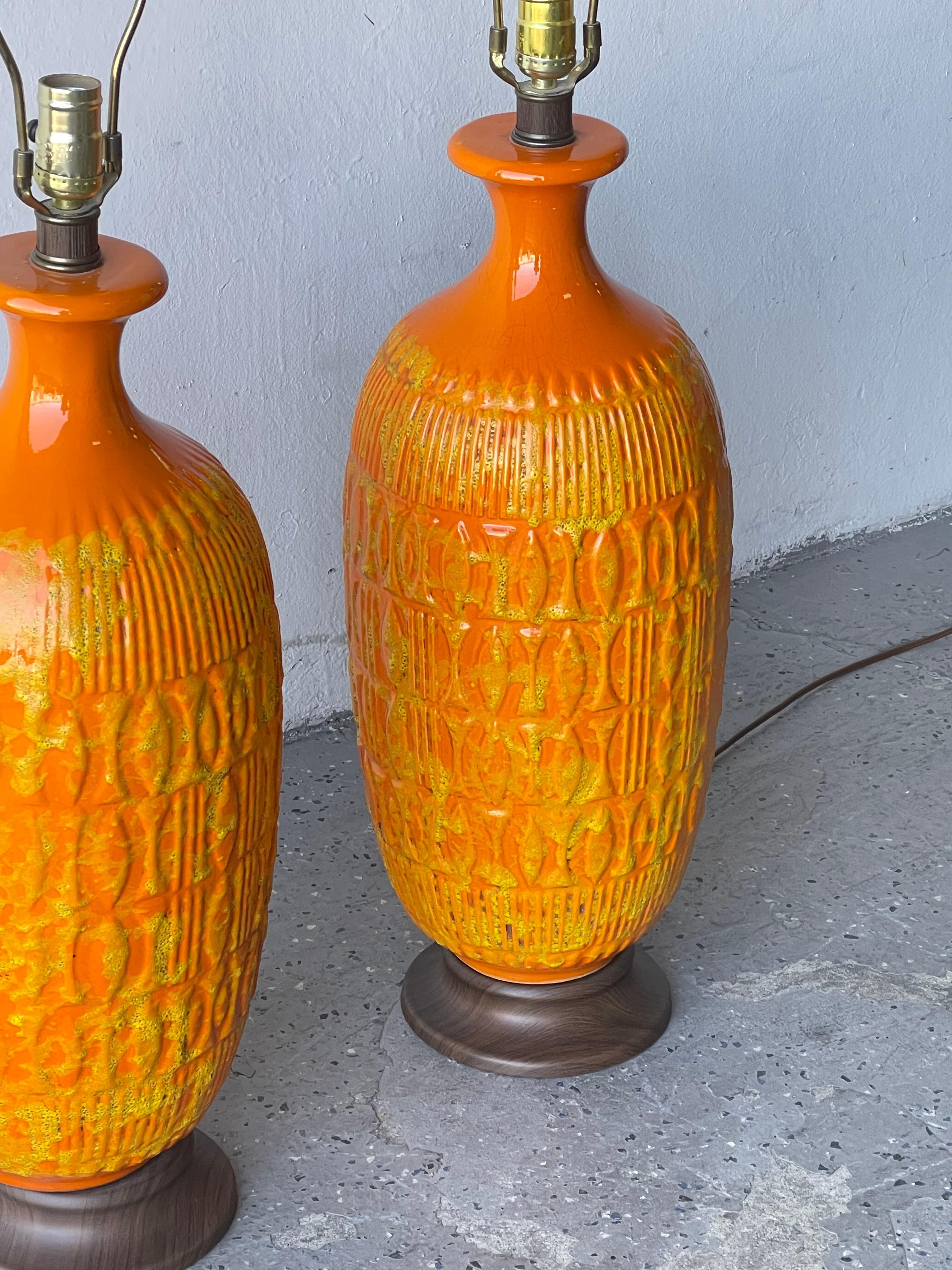 Mid-20th Century Pair of Mid-Century Modern Orange and Yellow Dripped Glazed Ceramic Lamps For Sale
